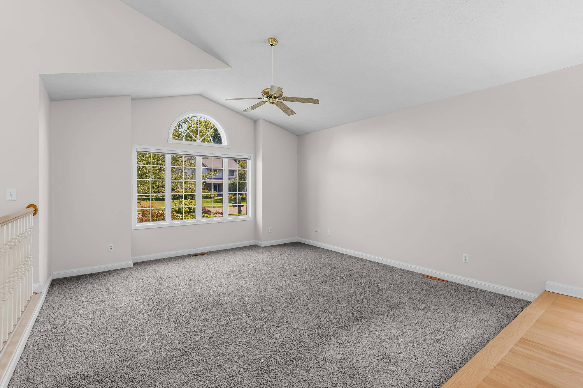 11862 Isanti ST NE, Blaine, MN 55449
