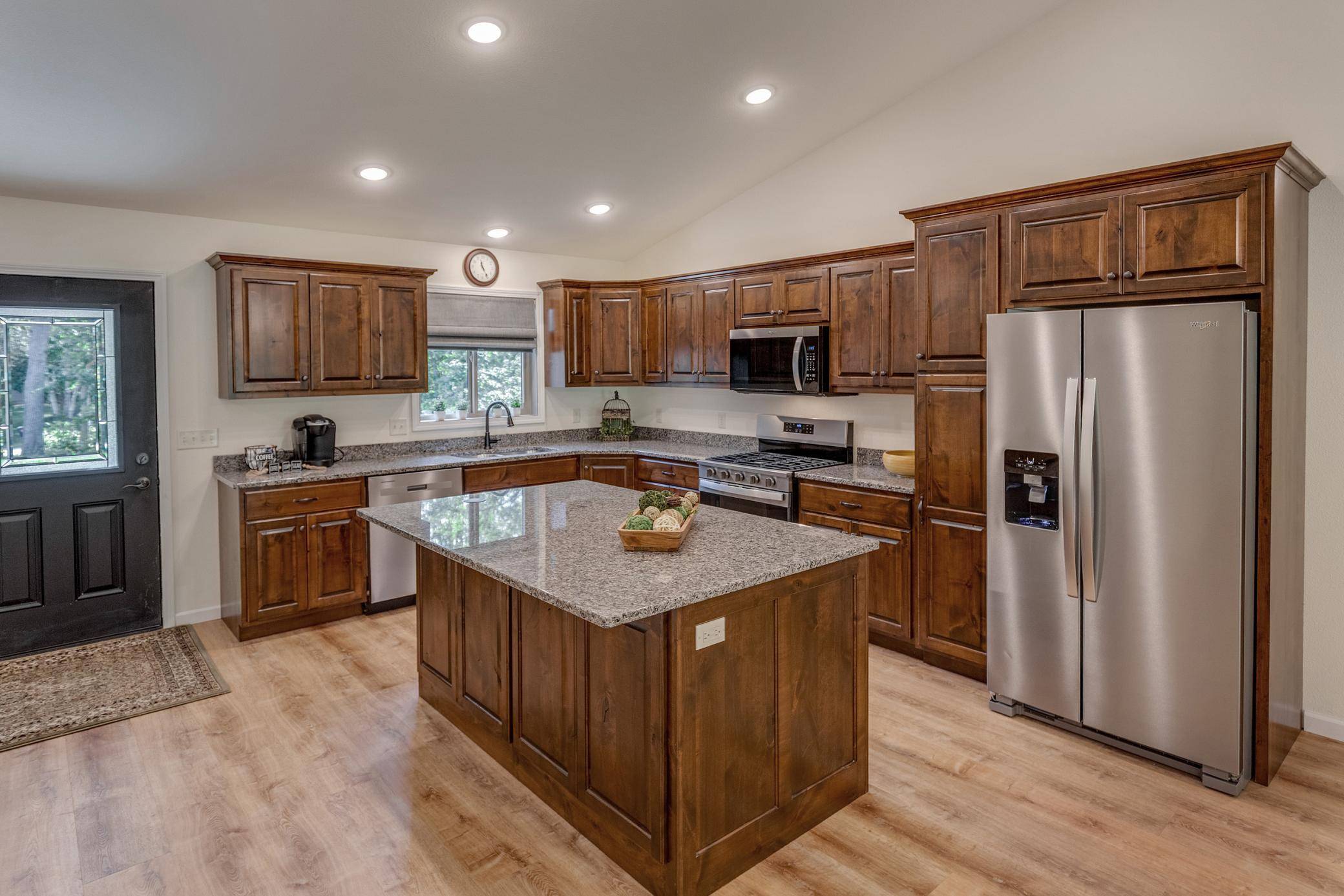 31041 Spring LOOP, Breezy Point, MN 56472