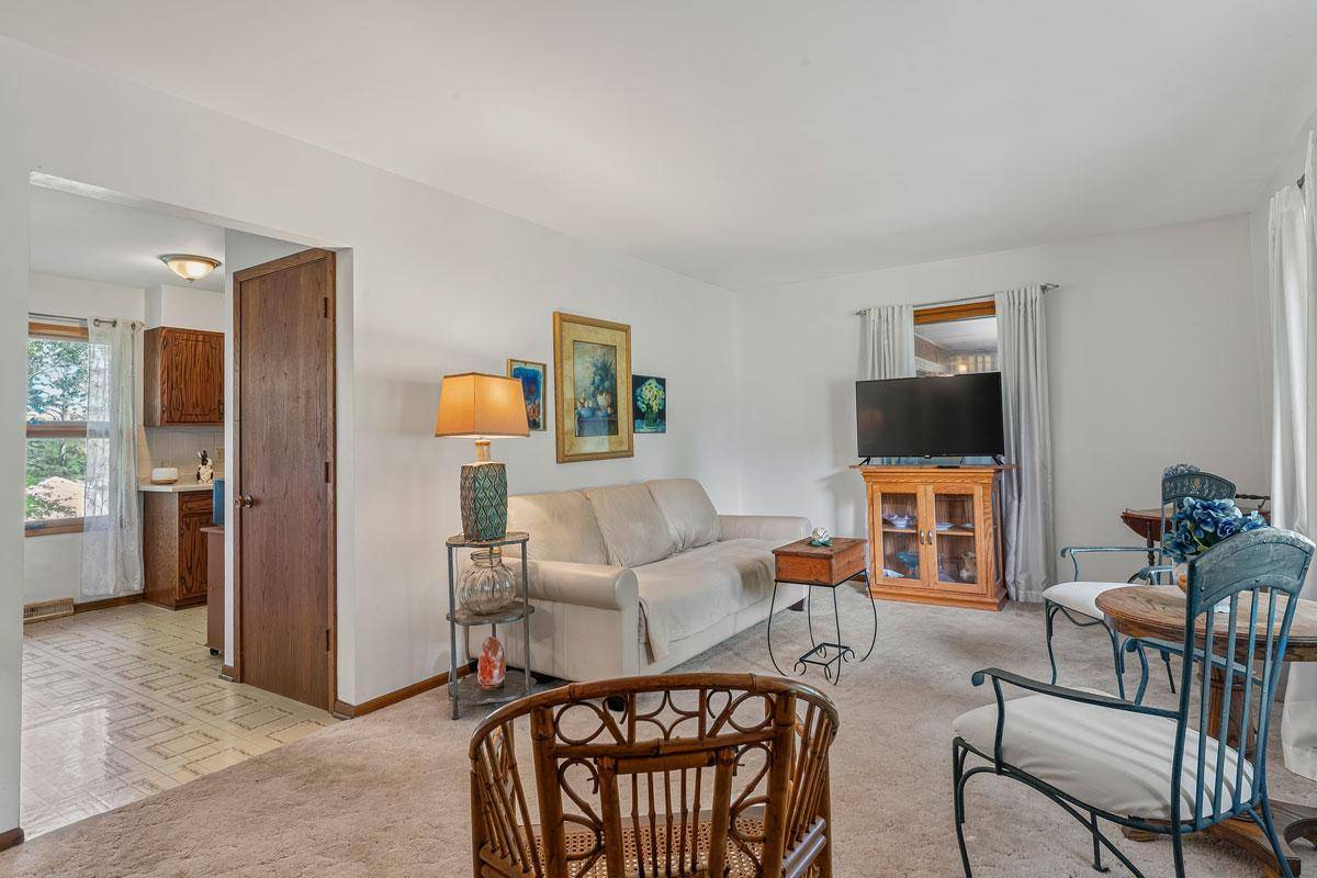 1800 Jefferson RD, Northfield, MN 55057