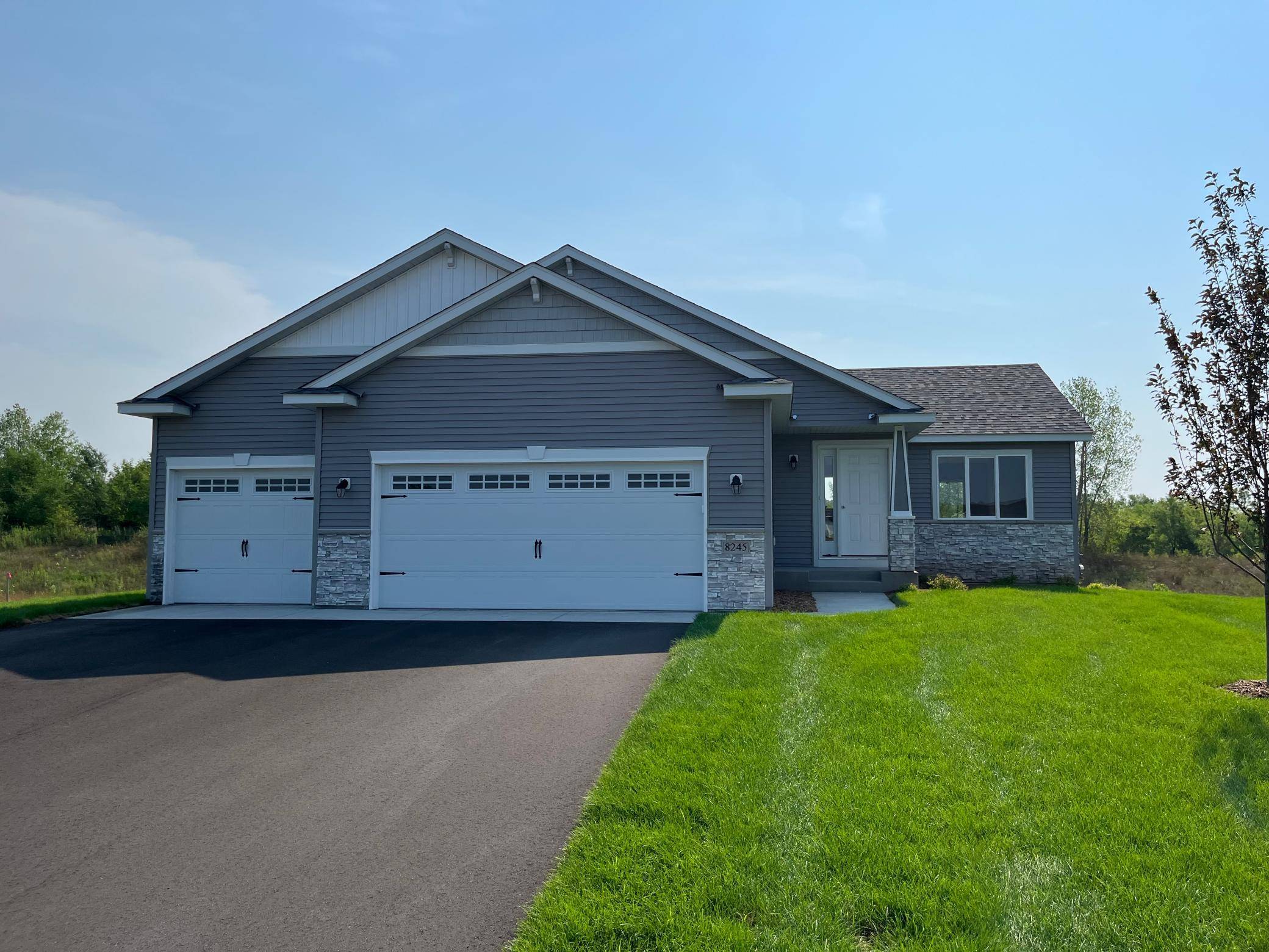 2640 Peridot ST, Saint Augusta, MN 56301