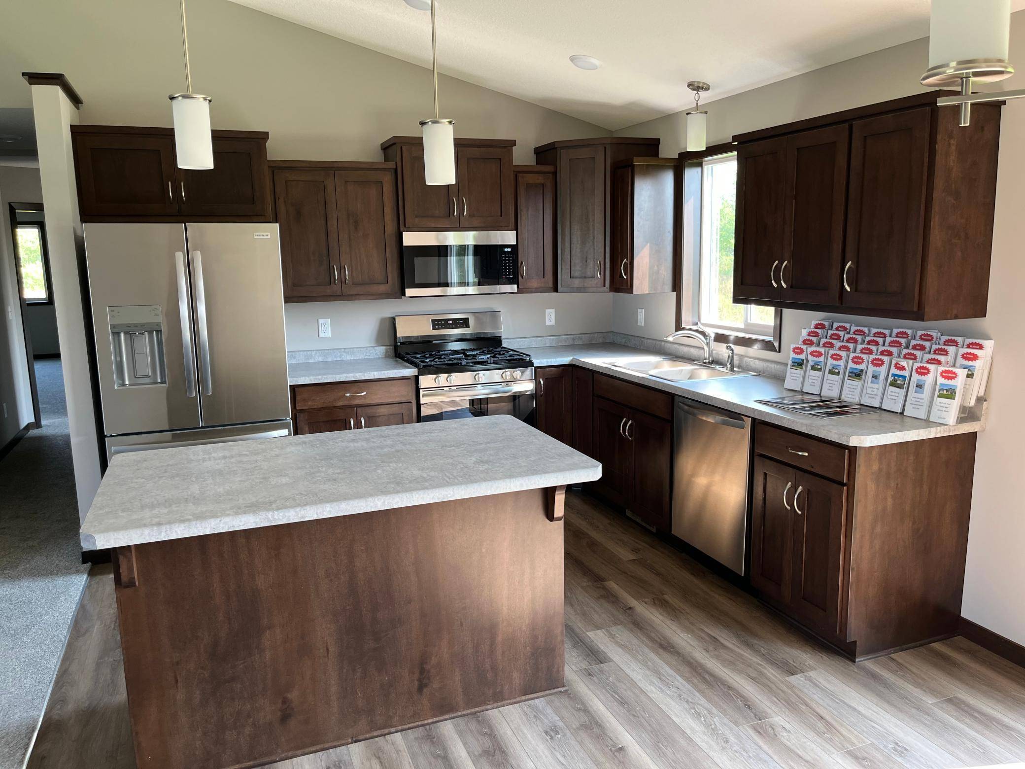 2640 Peridot ST, Saint Augusta, MN 56301