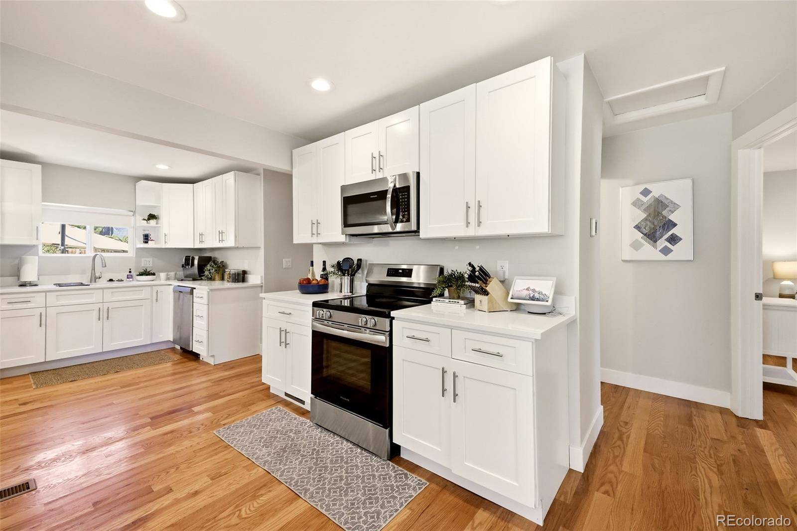 1843 S Eudora ST, Denver, CO 80222