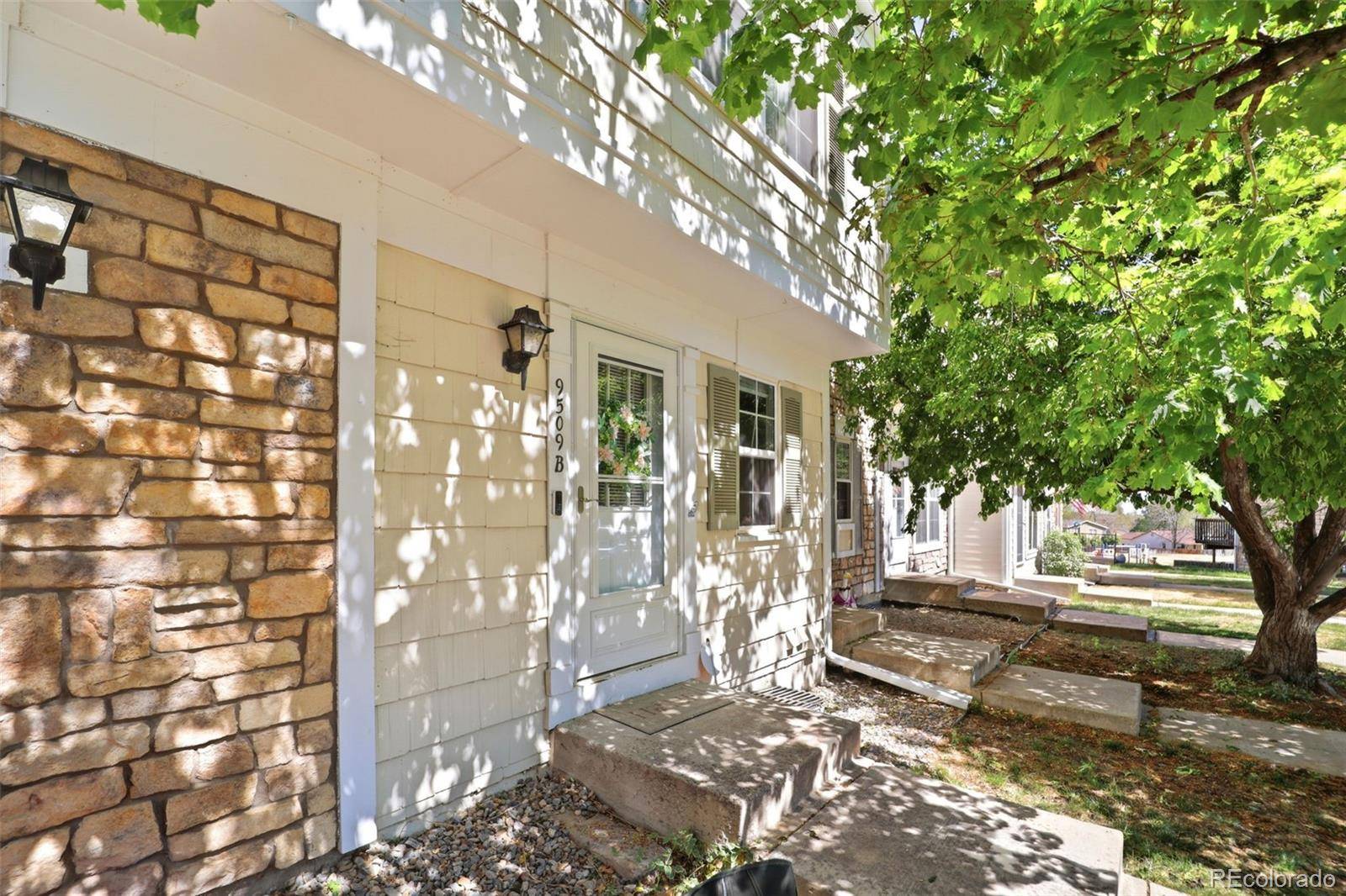 9509 W Coal  Mine AVE #B, Littleton, CO 80123