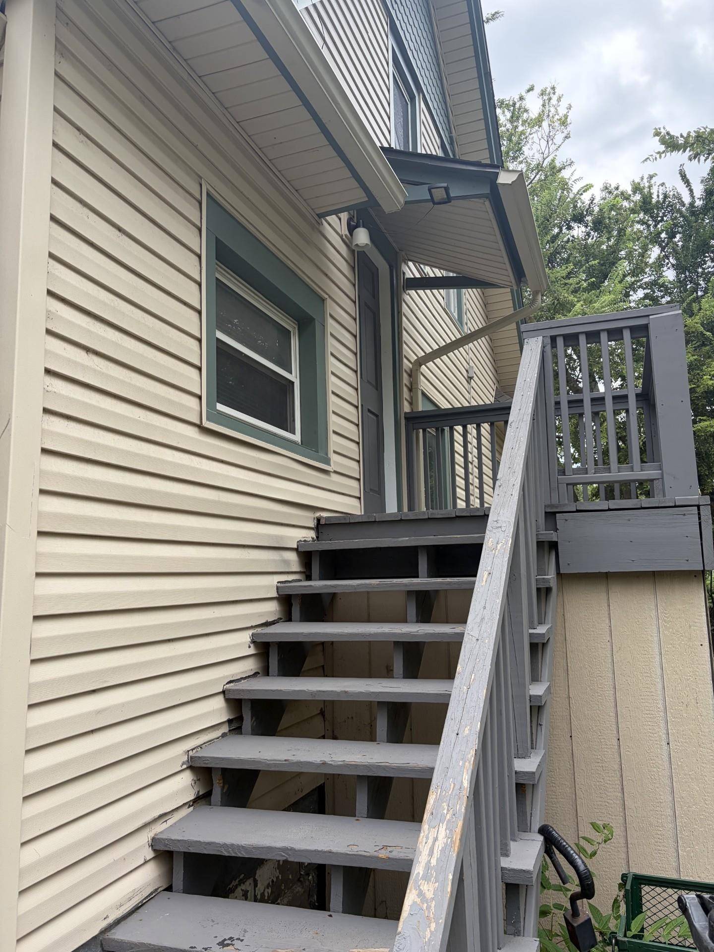 909 N Porter Ave Apts 1-4, Wichita, KS 67203