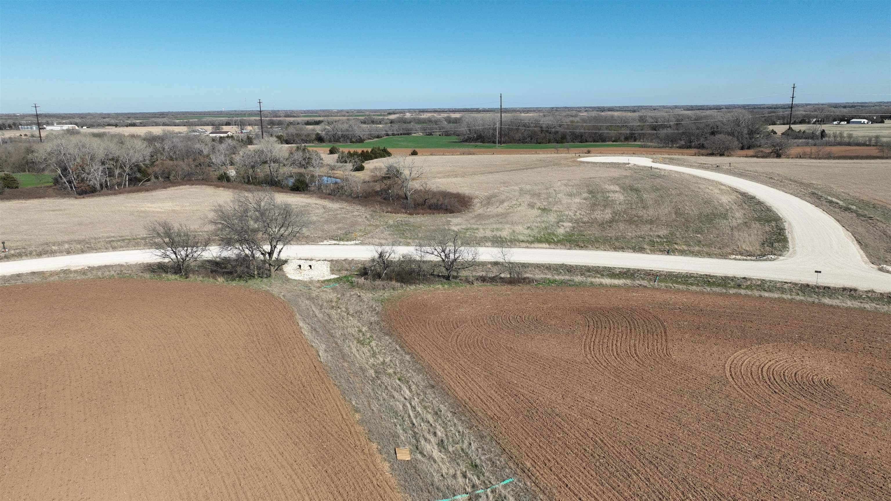 0000 Sierra Ridge Cir, Garden Plain, KS 67050