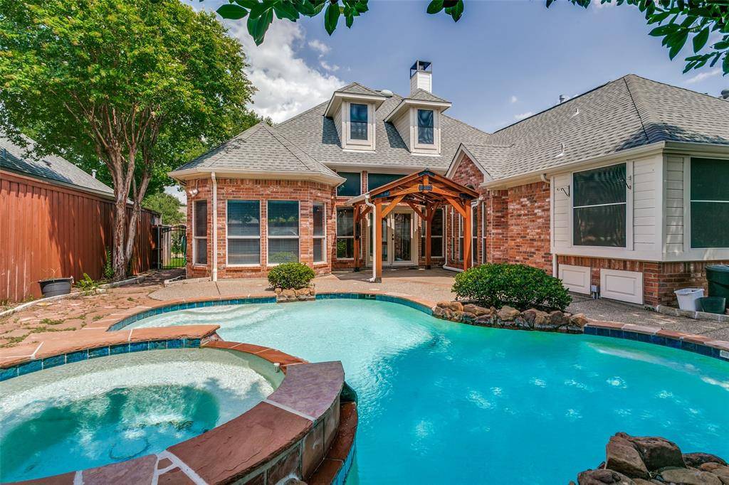 2409 Candlebrook Drive, Flower Mound, TX 75028