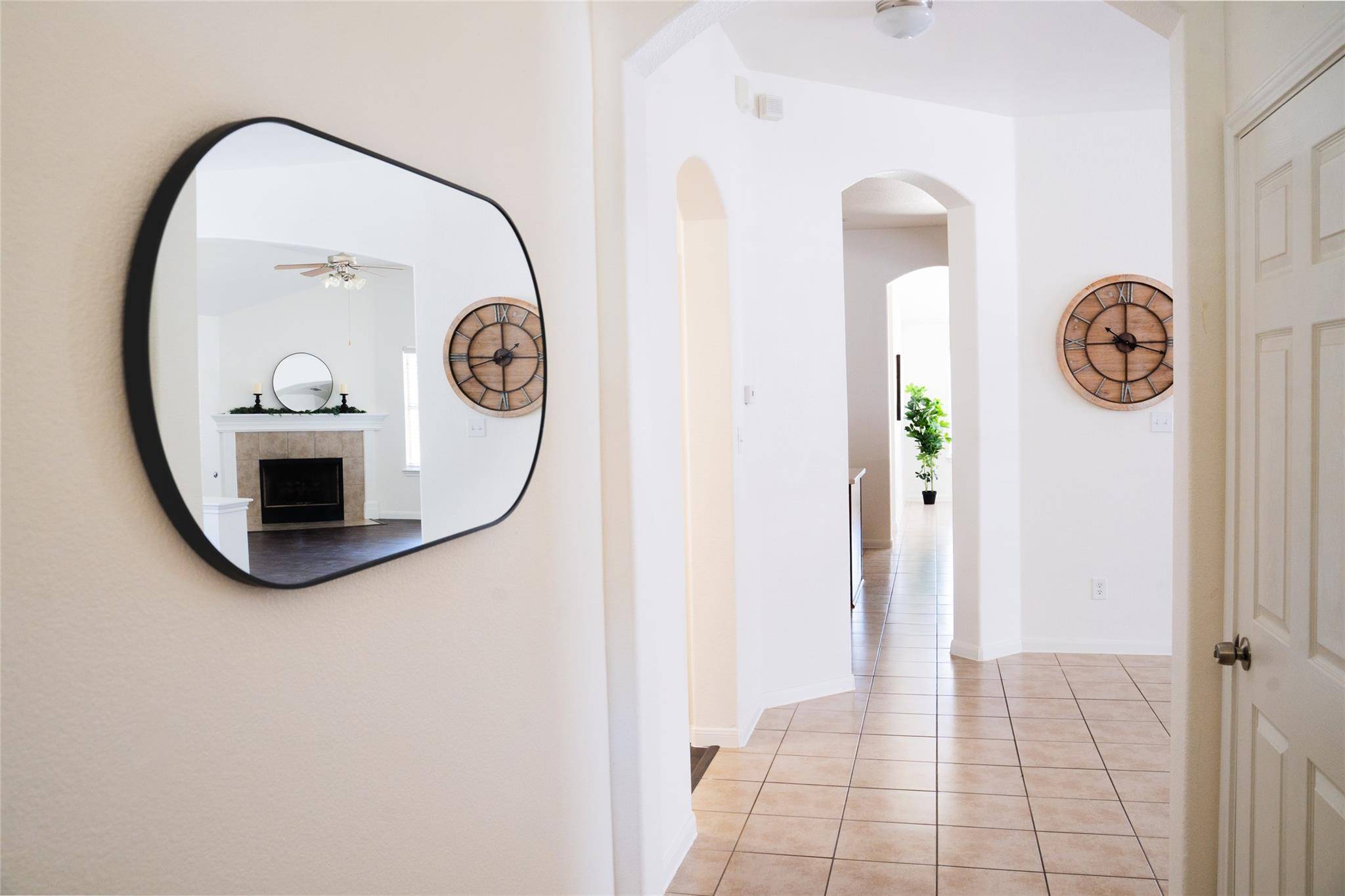 4498 Heritage Well LN, Round Rock, TX 78665