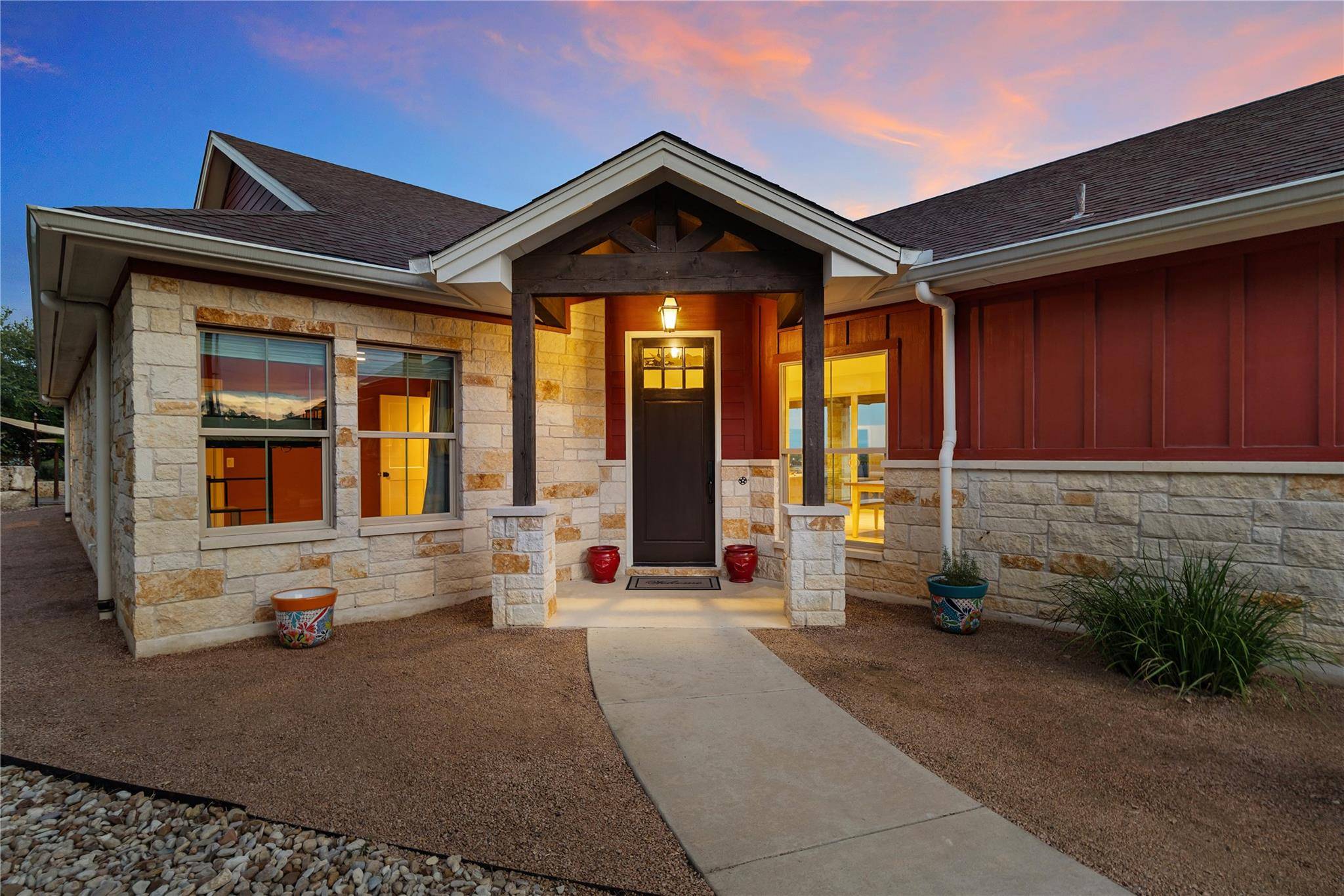 1017 Westland Ridge RD, Dripping Springs, TX 78620