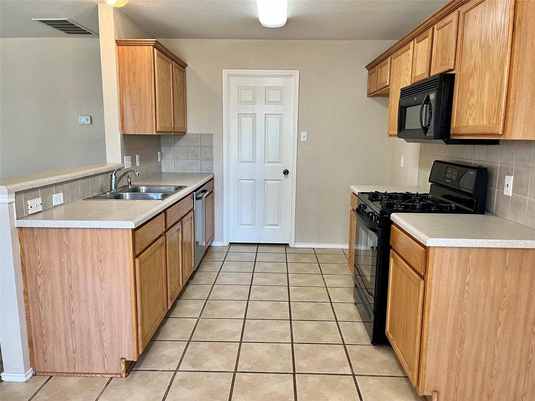 3716 Cap Rock TRL, Round Rock, TX 78681