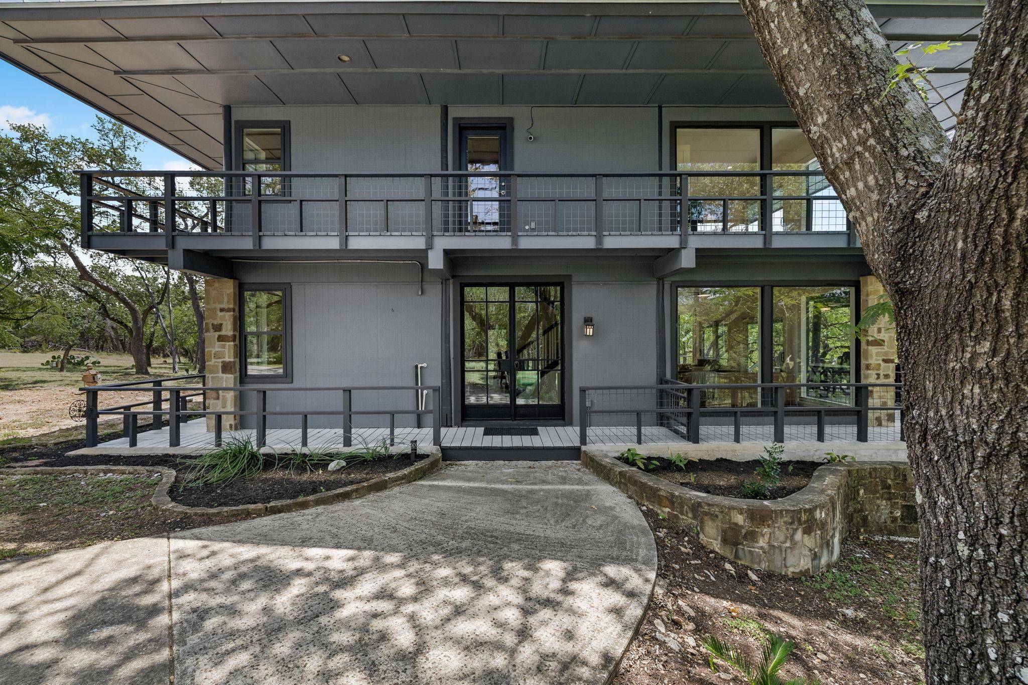 400 County Road 1492, Wimberley, TX 78676
