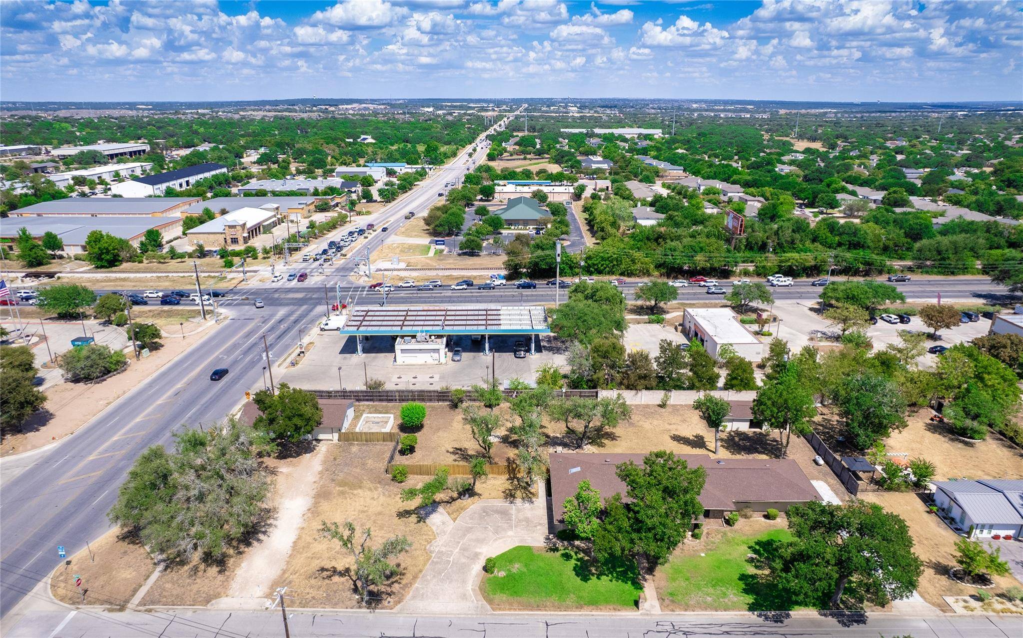 1702 Lone Oak DR, Leander, TX 78641