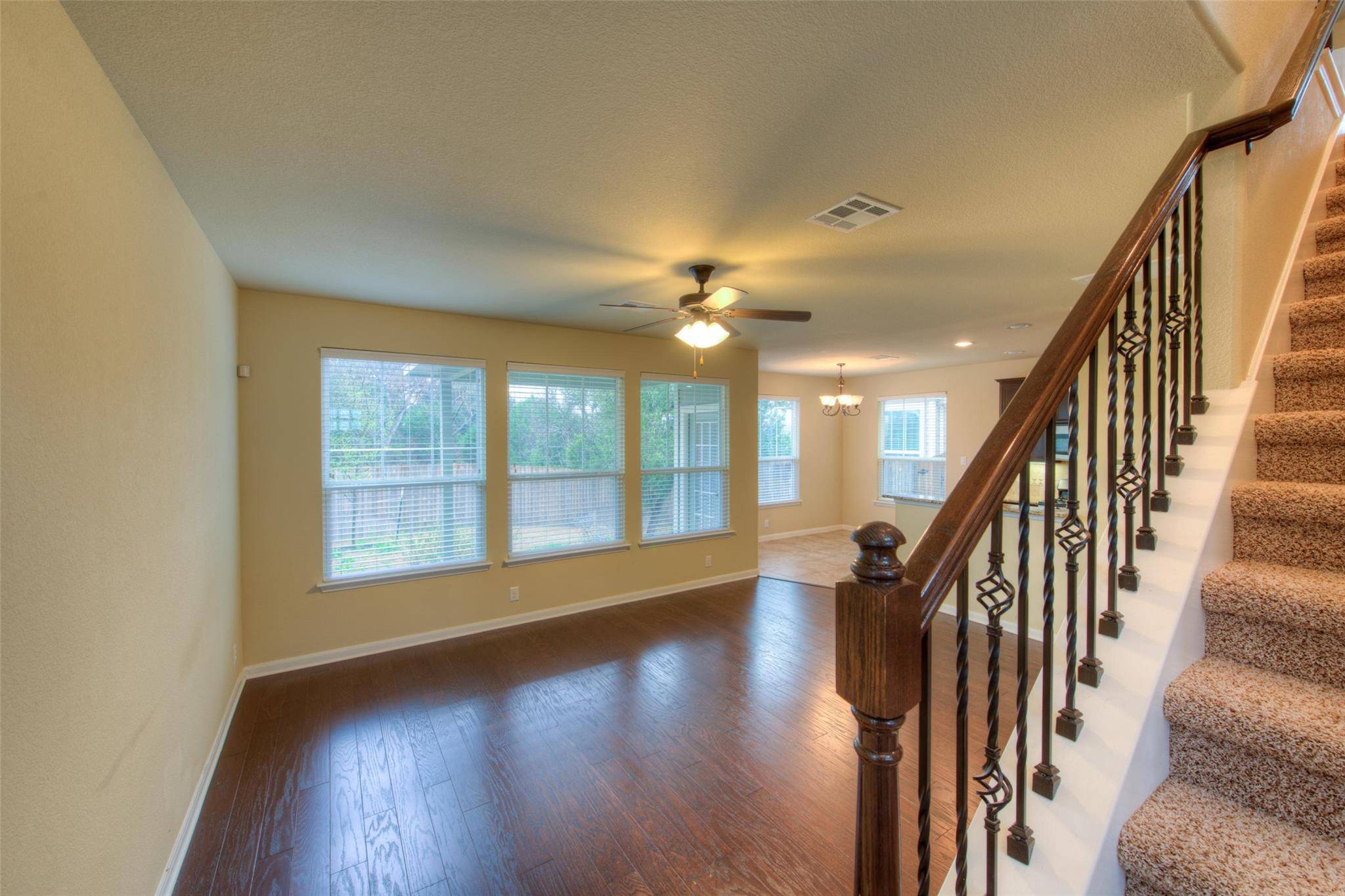 8608 White Ibis DR, Austin, TX 78729