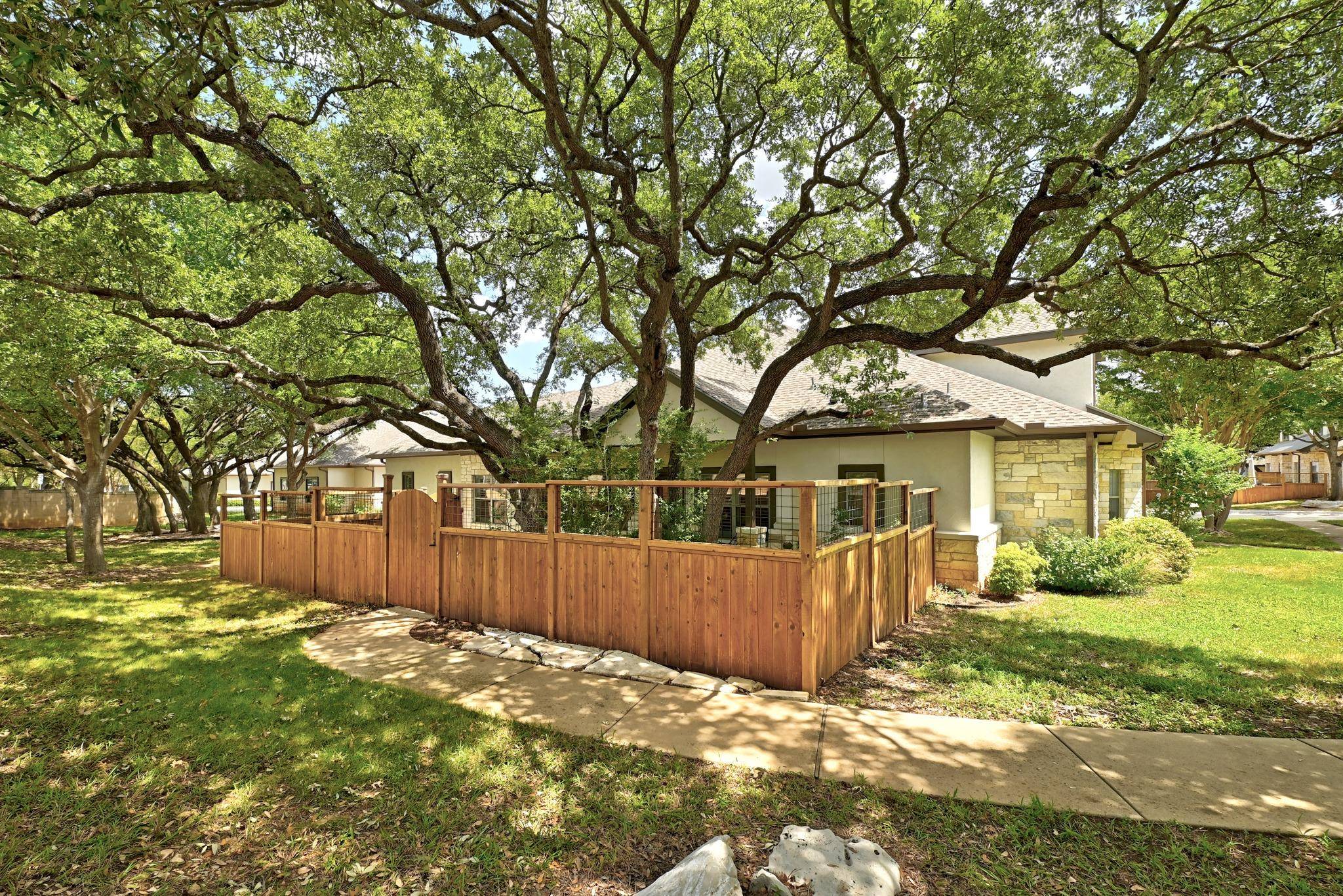 8701 Escarpment BLVD #103, Austin, TX 78749