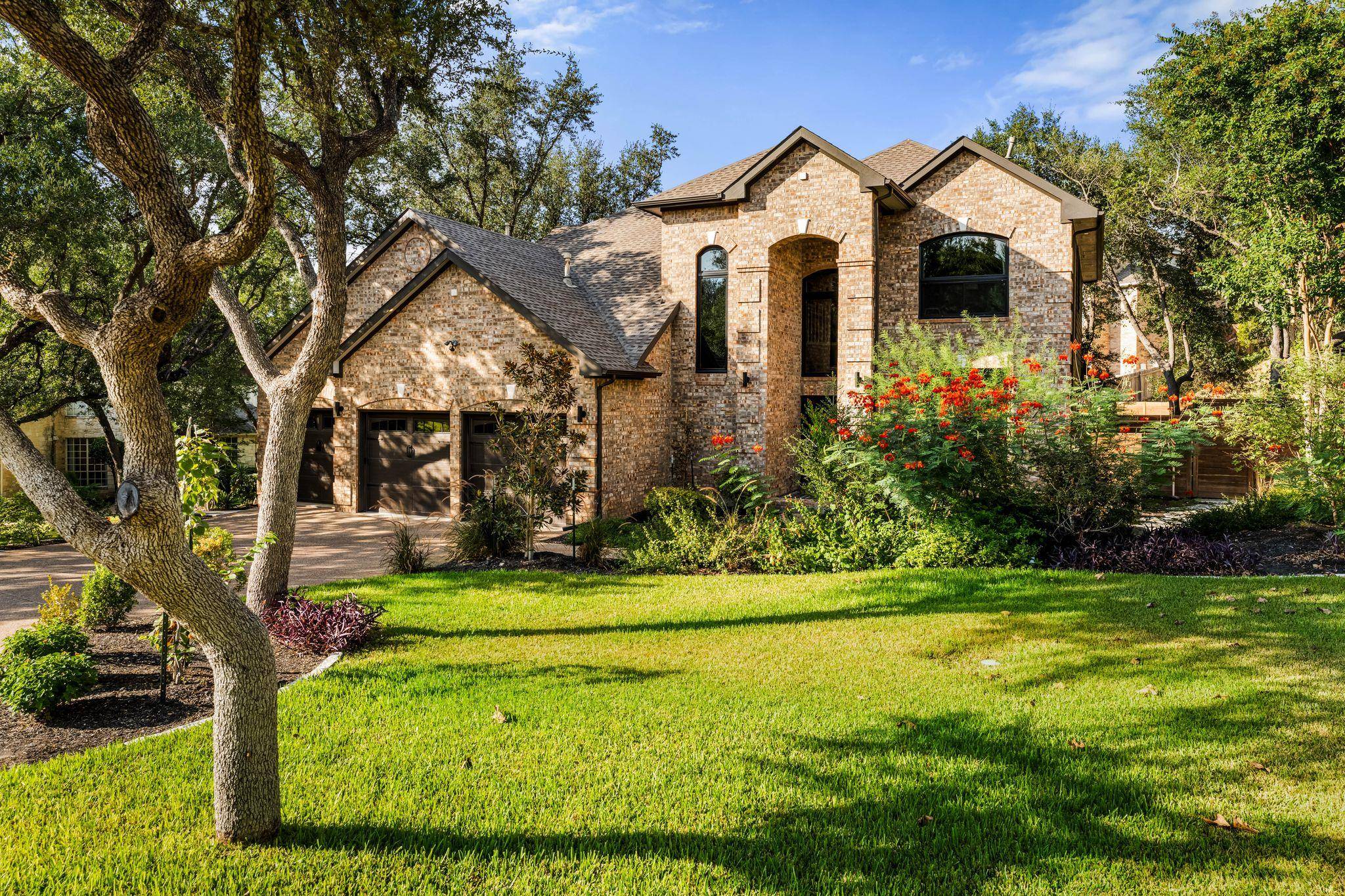 12104 Estrada CT, Austin, TX 78732