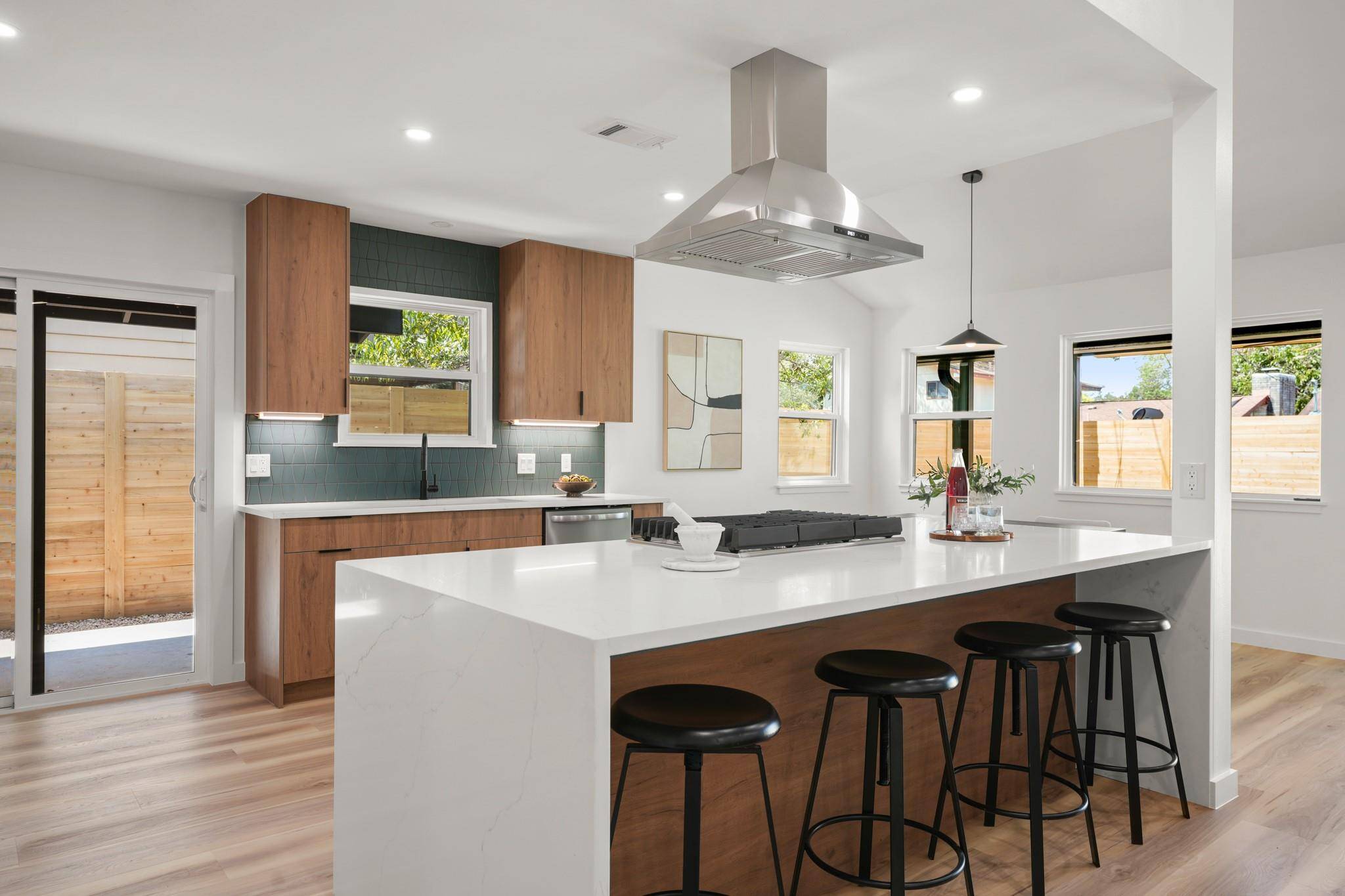 7000 Shadywood DR, Austin, TX 78745