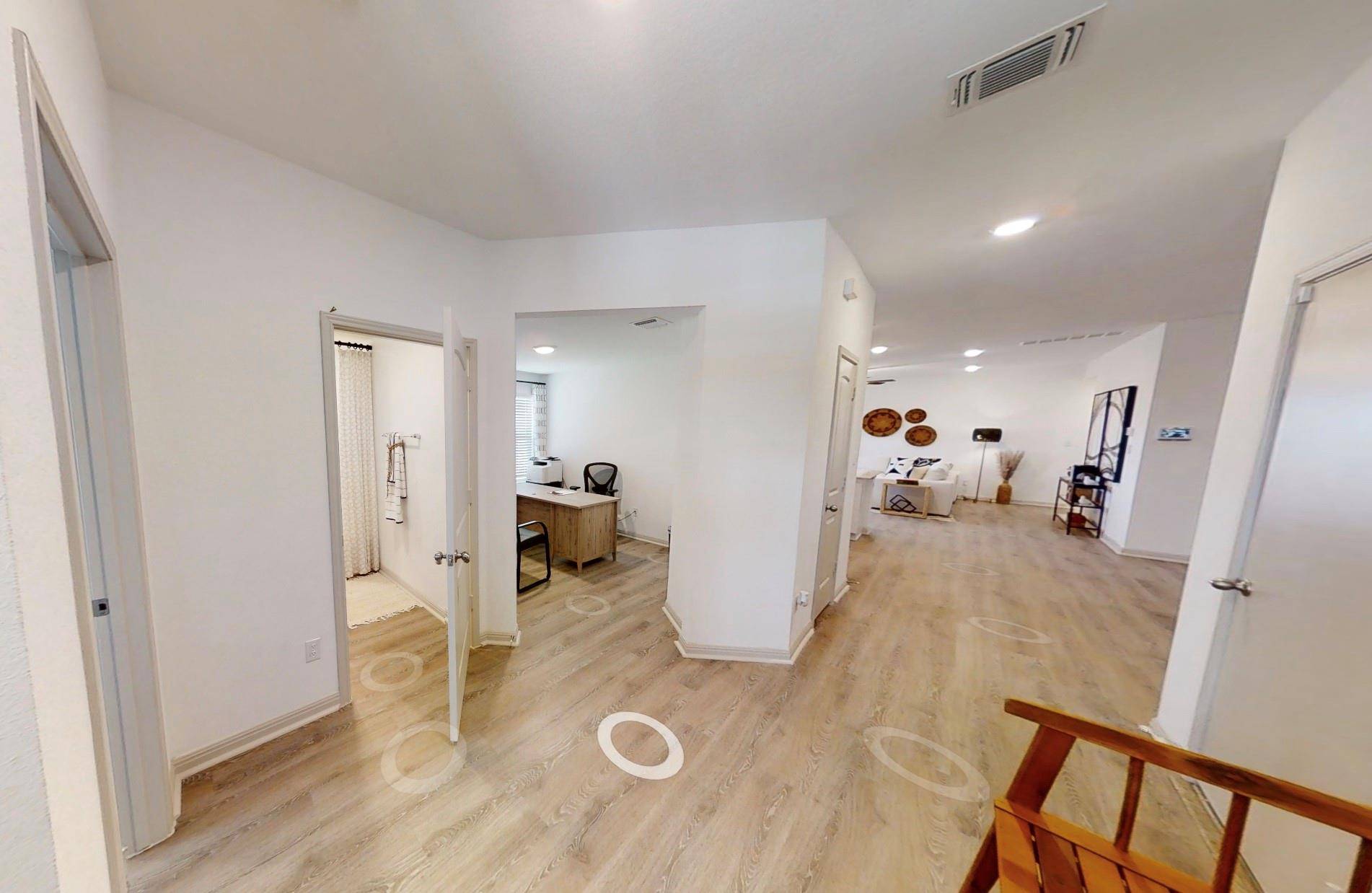 225 Fort Clark Springs DR, Hutto, TX 78634