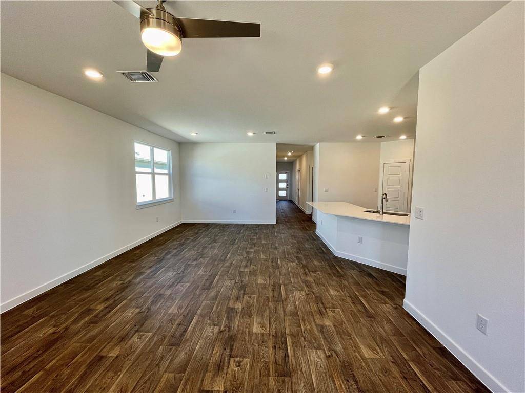 3025 Egan DR, Pflugerville, TX 78660