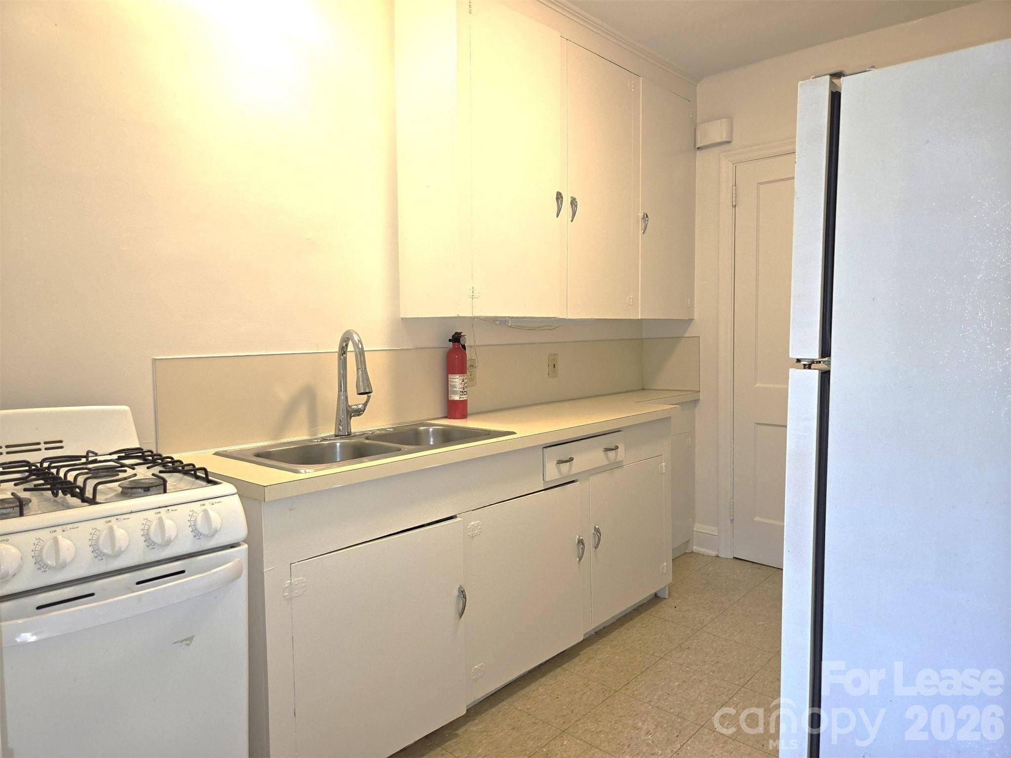 523 Willoughby ST #1, Charlotte, NC 28207