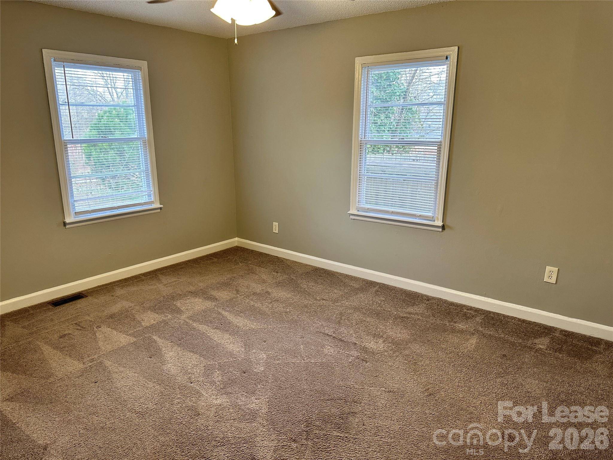 3942 Tillman RD, Charlotte, NC 28208