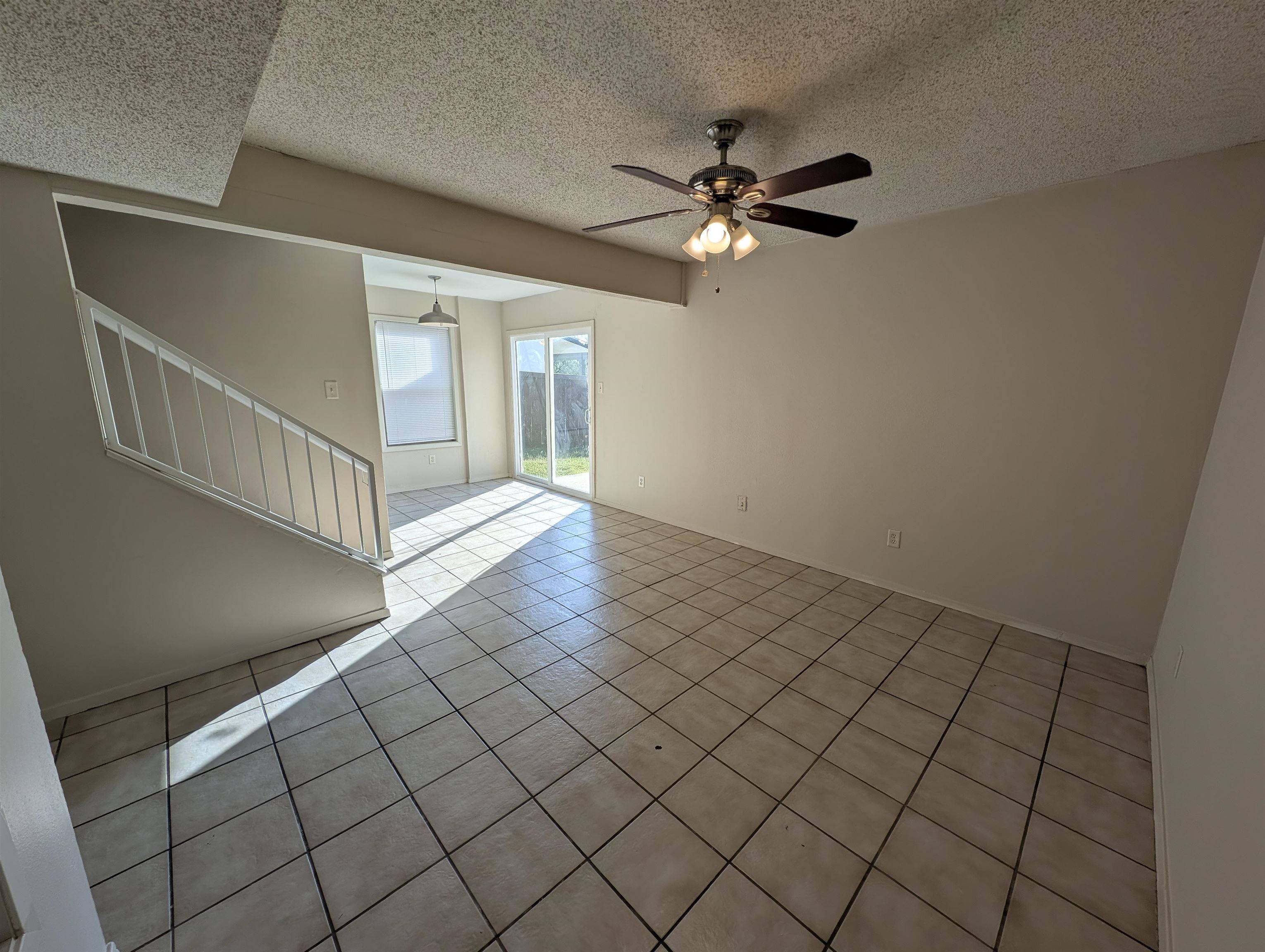 313 S Avenue S, Marble Falls, TX 78654