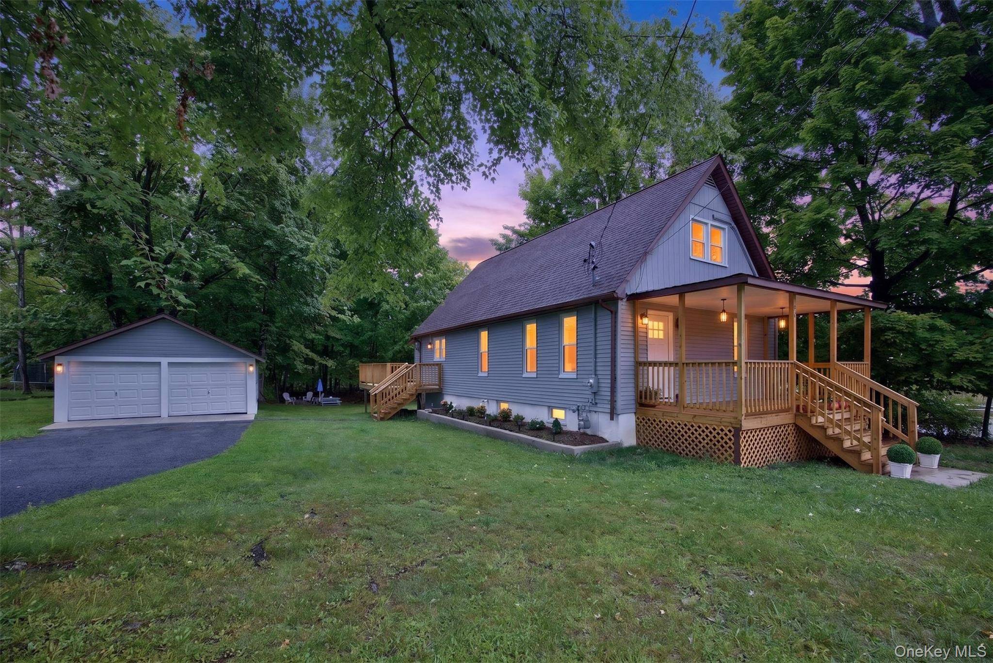 95 Silver Lake Sctn RD, Middletown, NY 10940