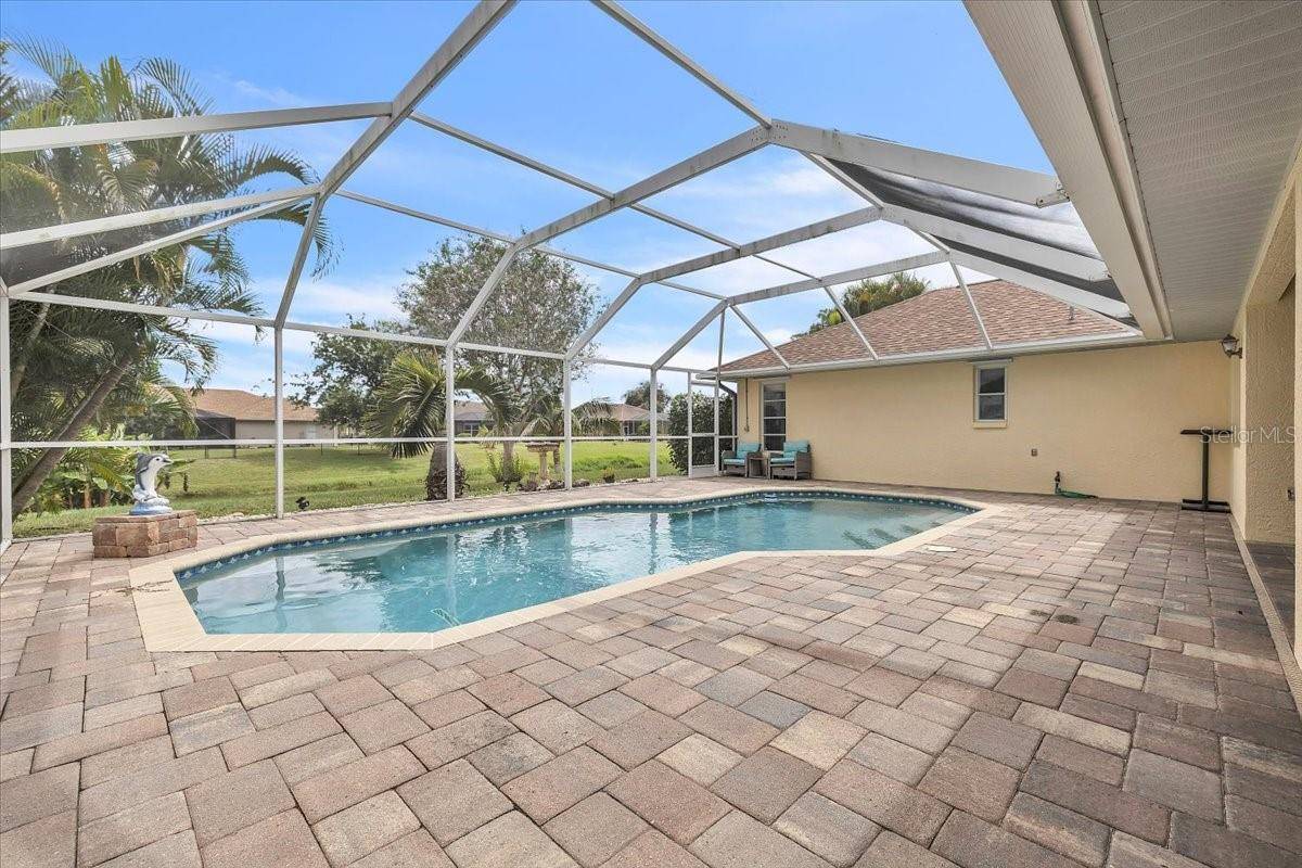 221 SPORTSMAN RD, Rotonda West, FL 33947