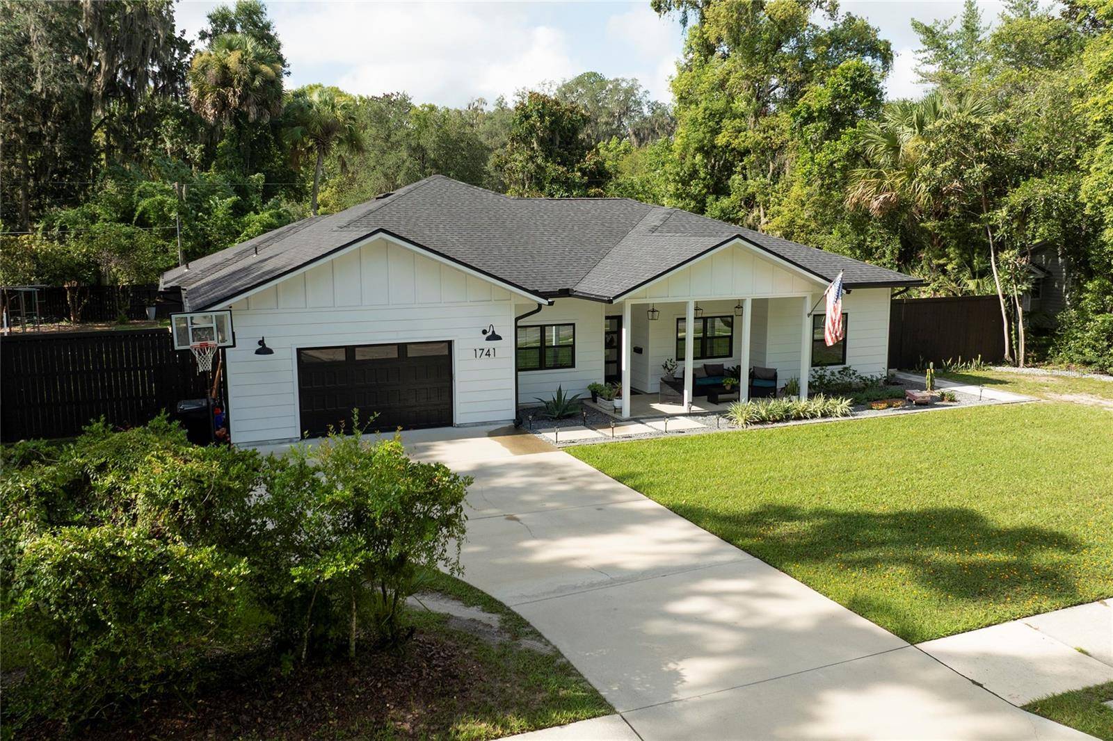 1741 NW 7TH AVE, Gainesville, FL 32603