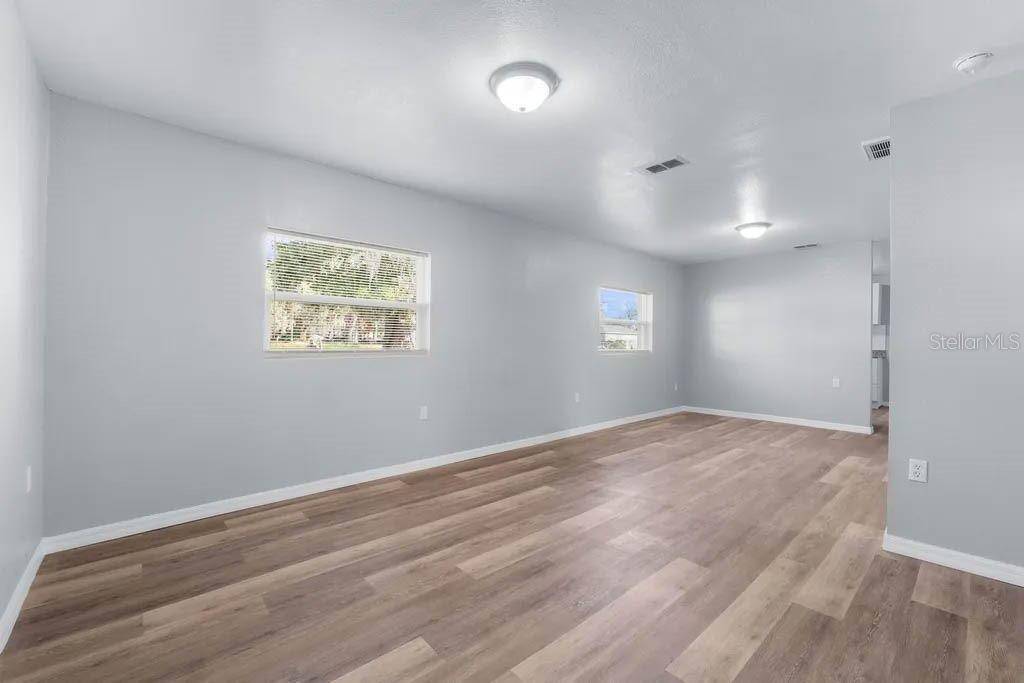 515 S CHARLESTON AVE, Fort Meade, FL 33841