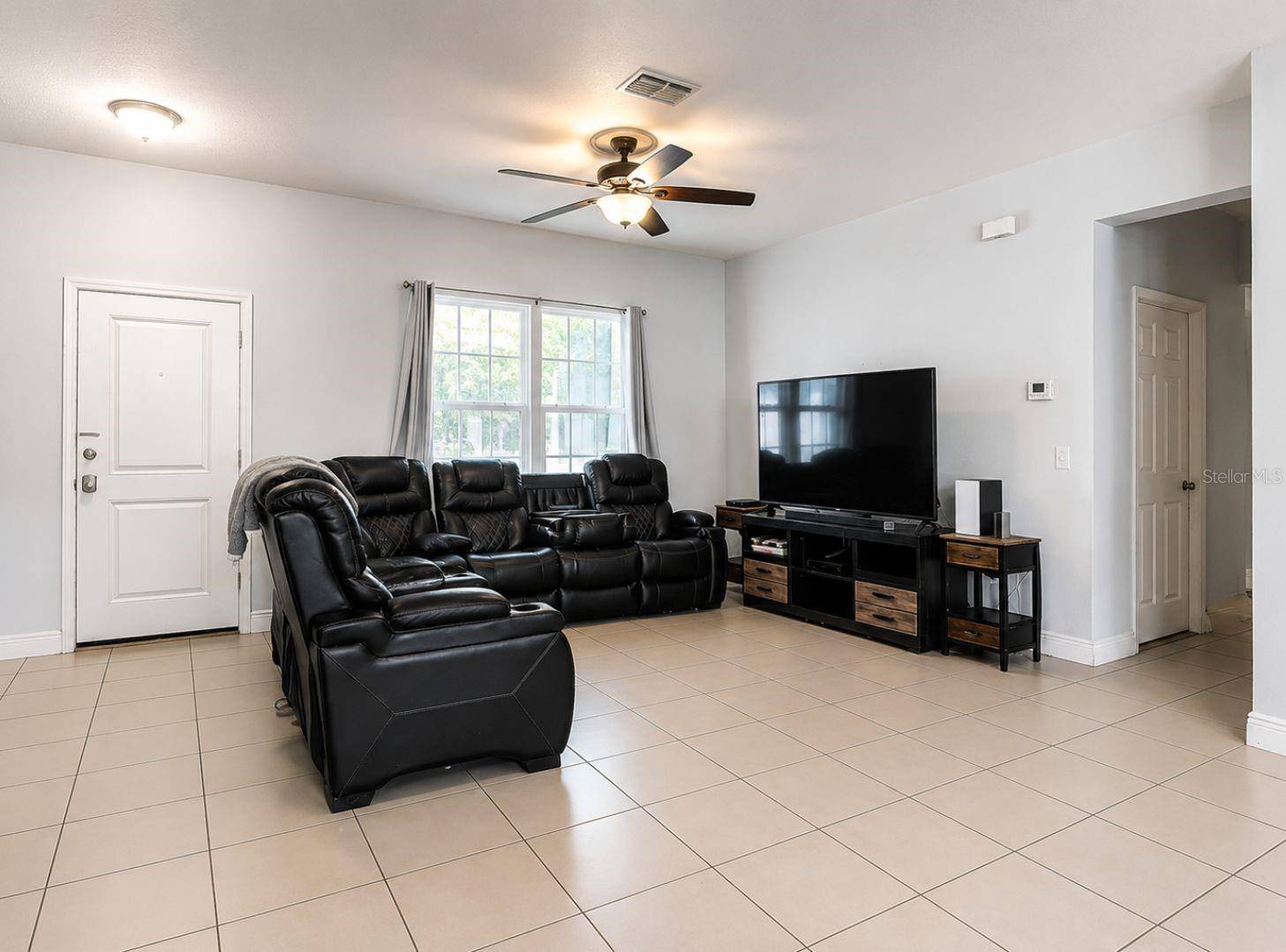 420 E EAGLE DRIVE, Kissimmee, FL 34759