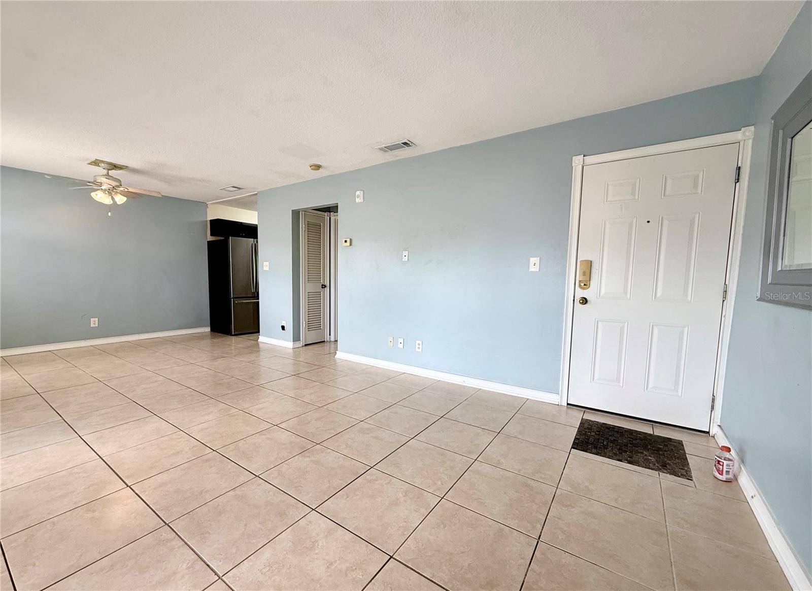 4784 BEACH DR SE #B, St Petersburg, FL 33705