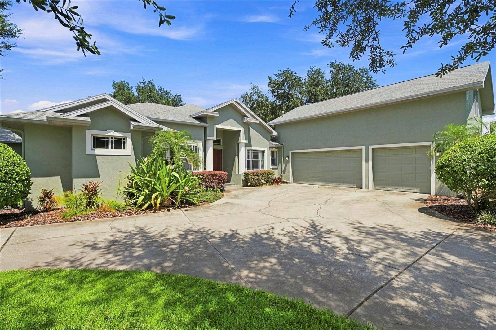 3410 PUNKIN PATCH LN, Dover, FL 33527