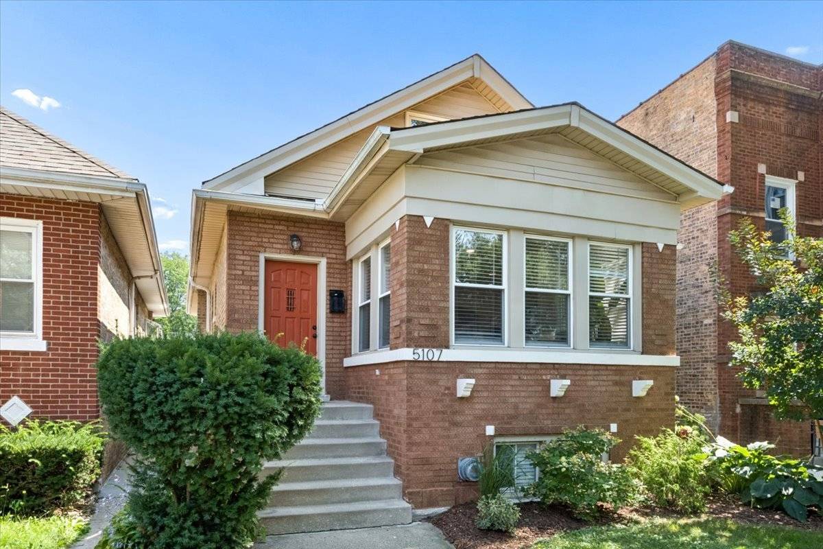5107 N Lowell AVE, Chicago, IL 60630