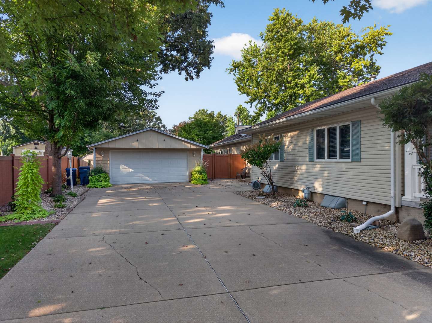 308 E Harrison ST, Granville, IL 61326