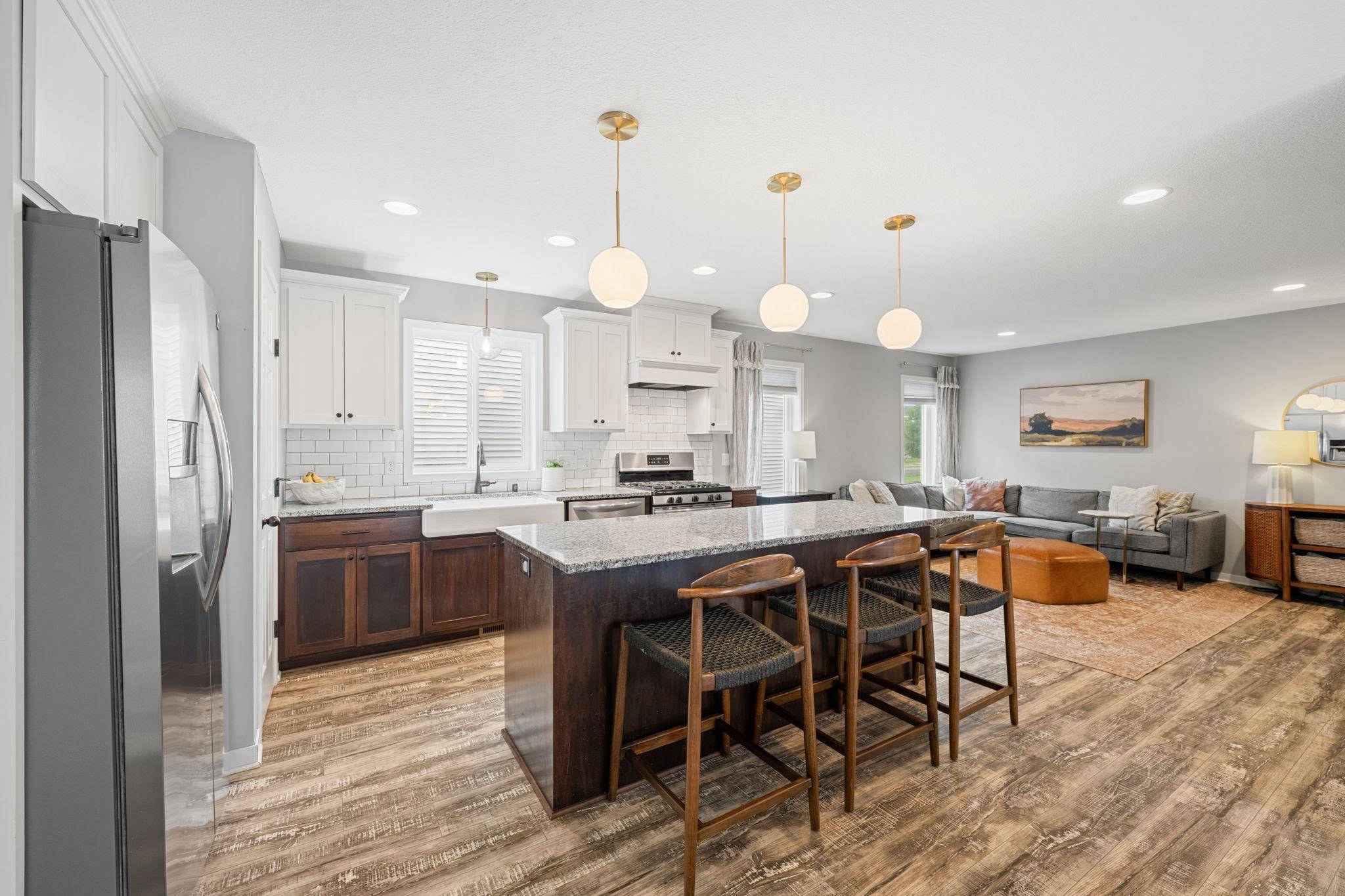 3062 Walden DR, Chaska, MN 55318