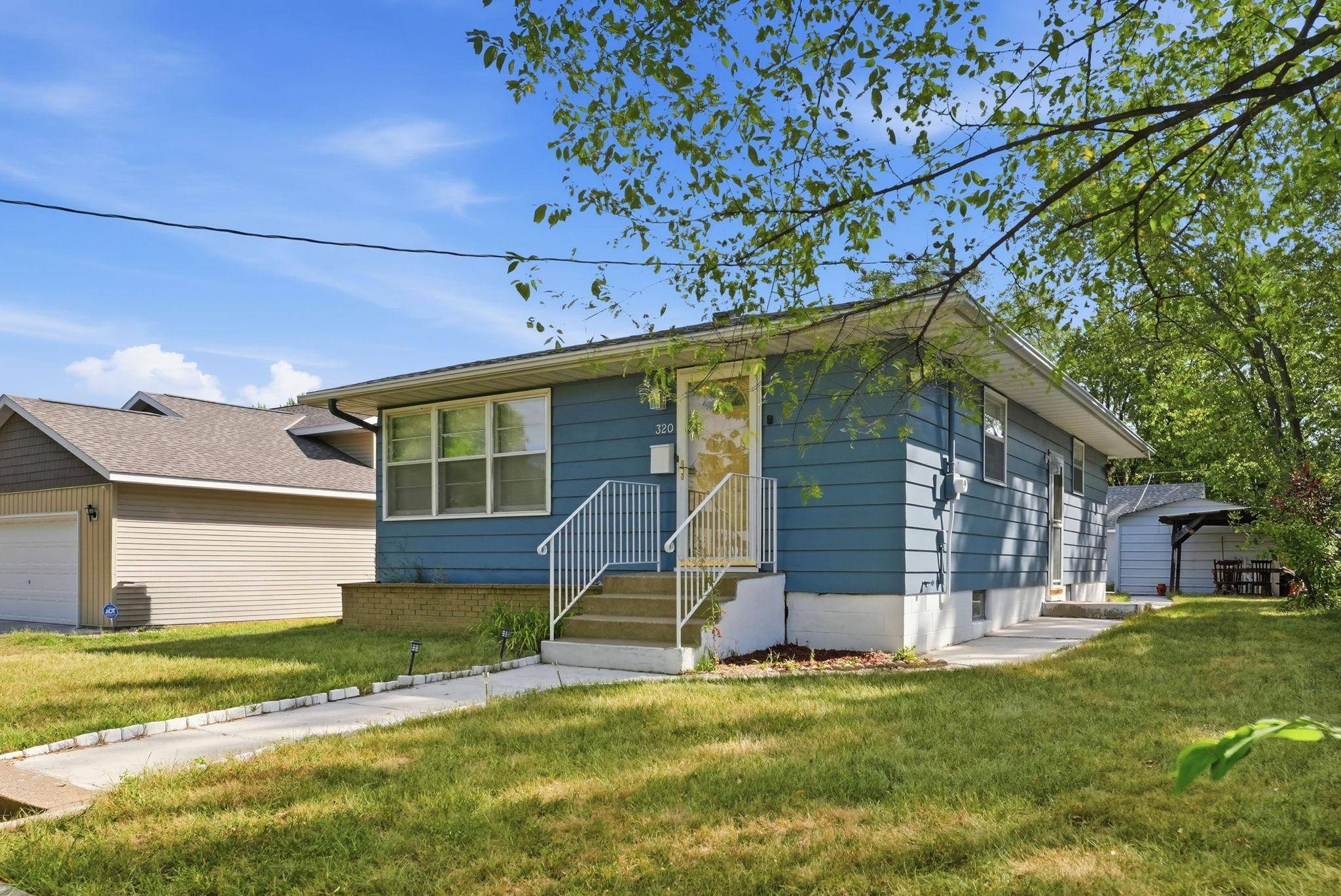 320 26th AVE N, Saint Cloud, MN 56303
