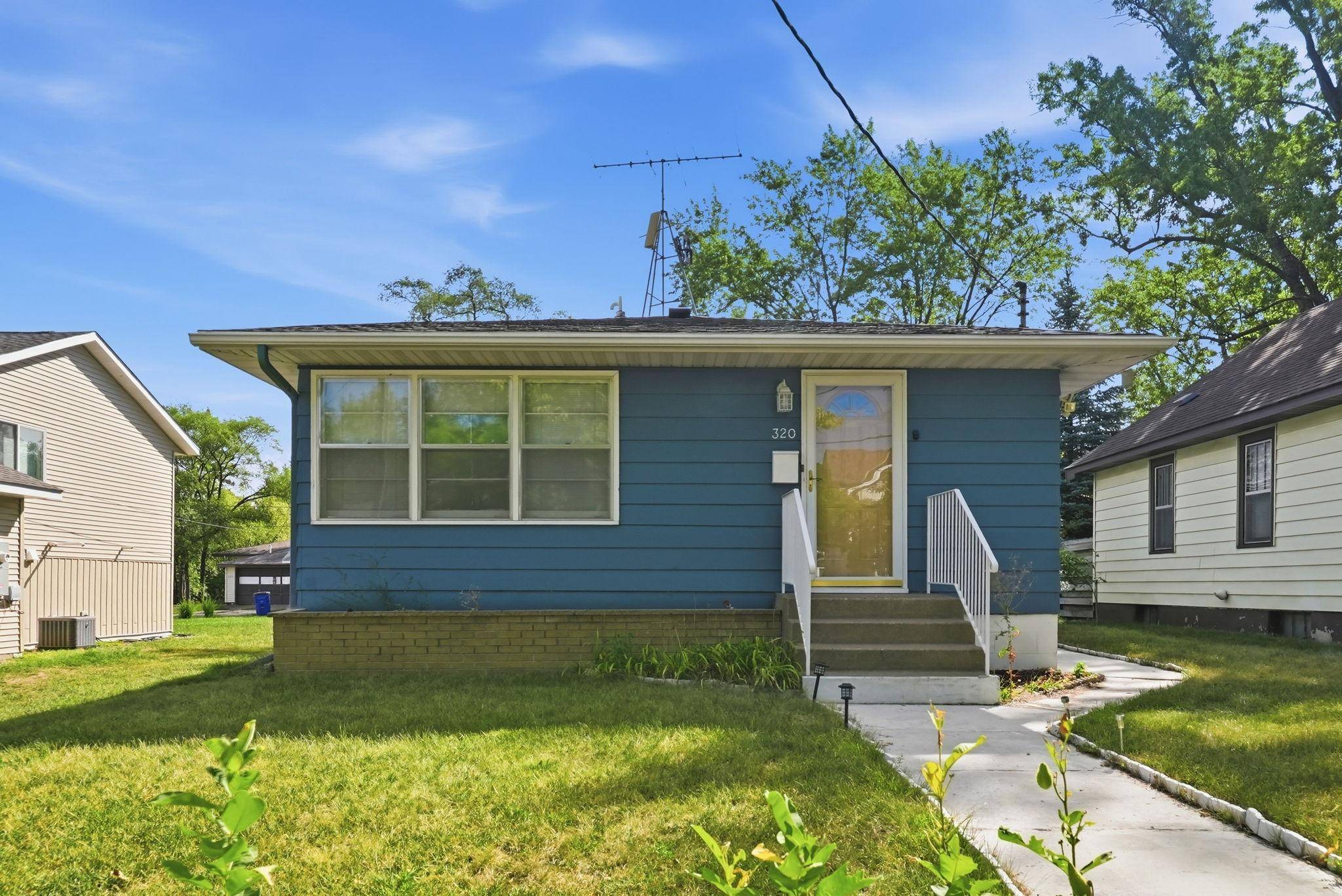 320 26th AVE N, Saint Cloud, MN 56303