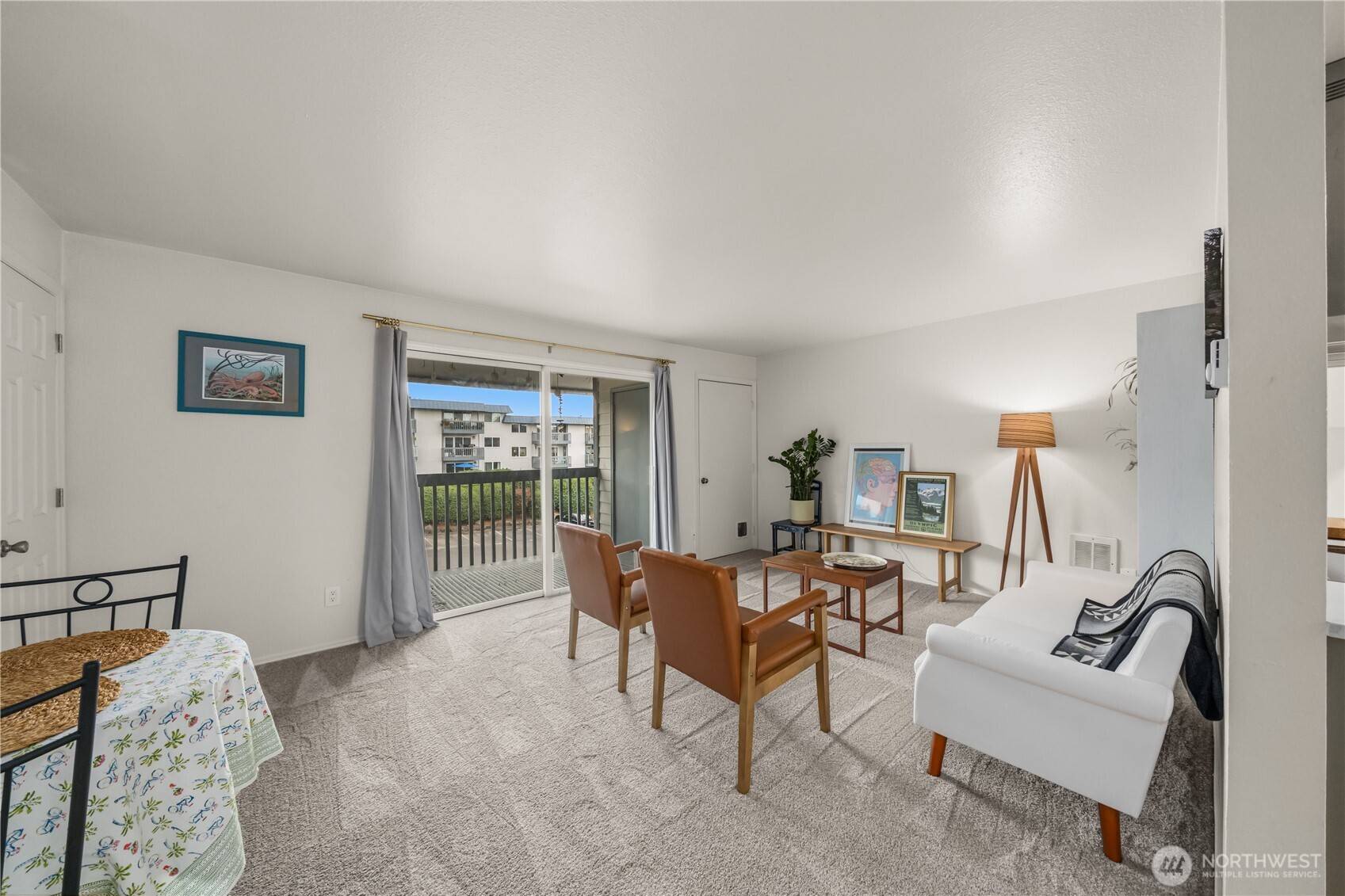 22981 Marine View DR S #D318, Des Moines, WA 98198