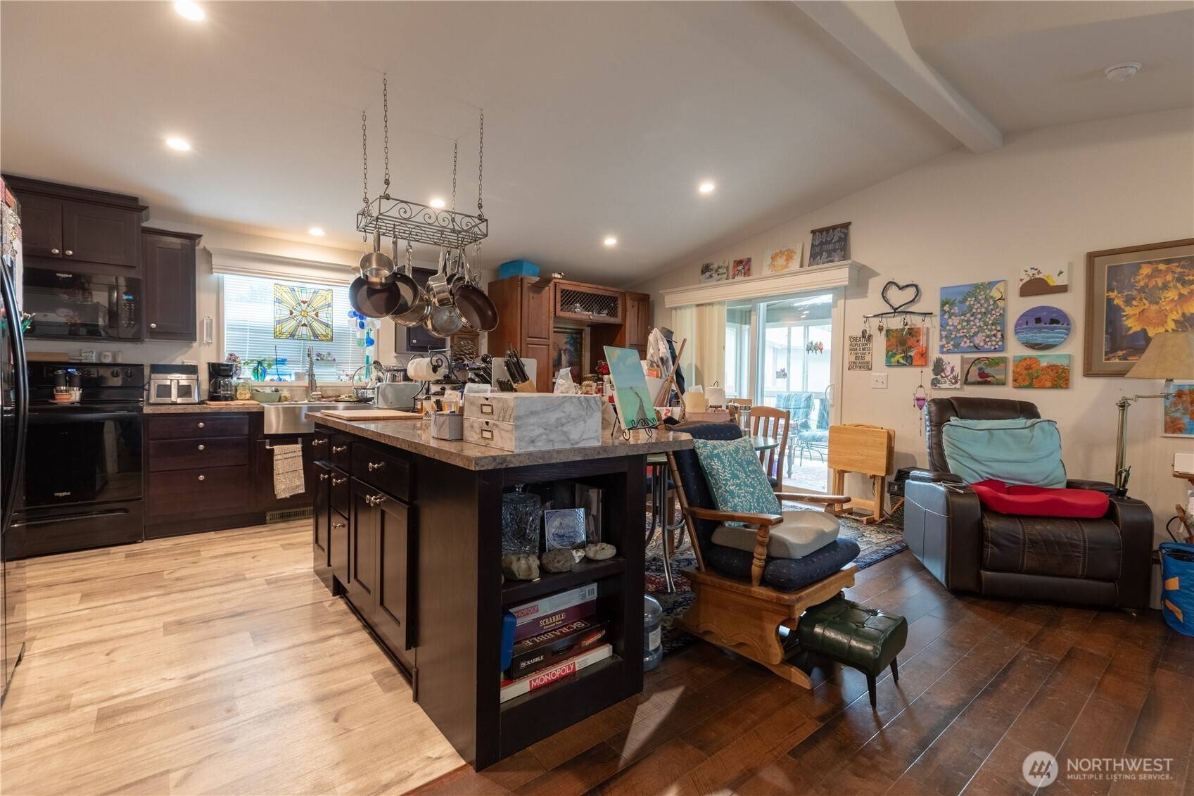41 Johnson RD, Forks, WA 98331