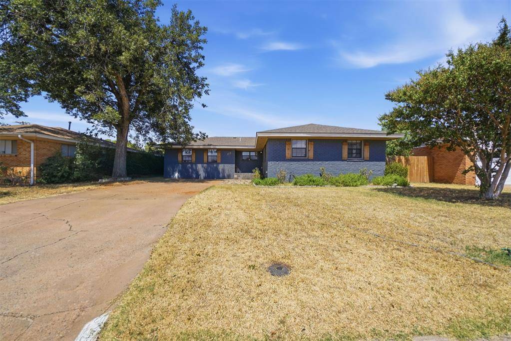 113 Sumner DR, Altus, OK 73521