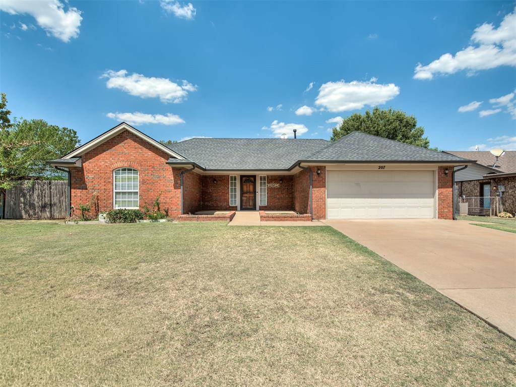 207 W Cherokee DR, Cashion, OK 73016