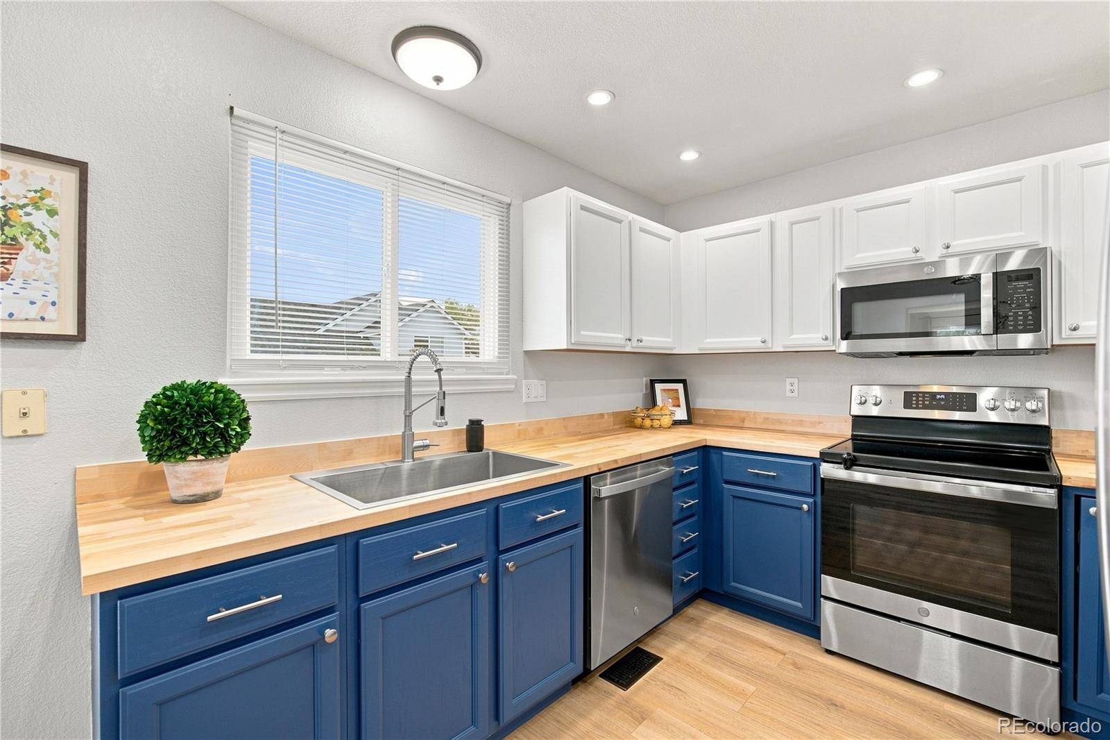 3435 E 106th PL, Northglenn, CO 80233