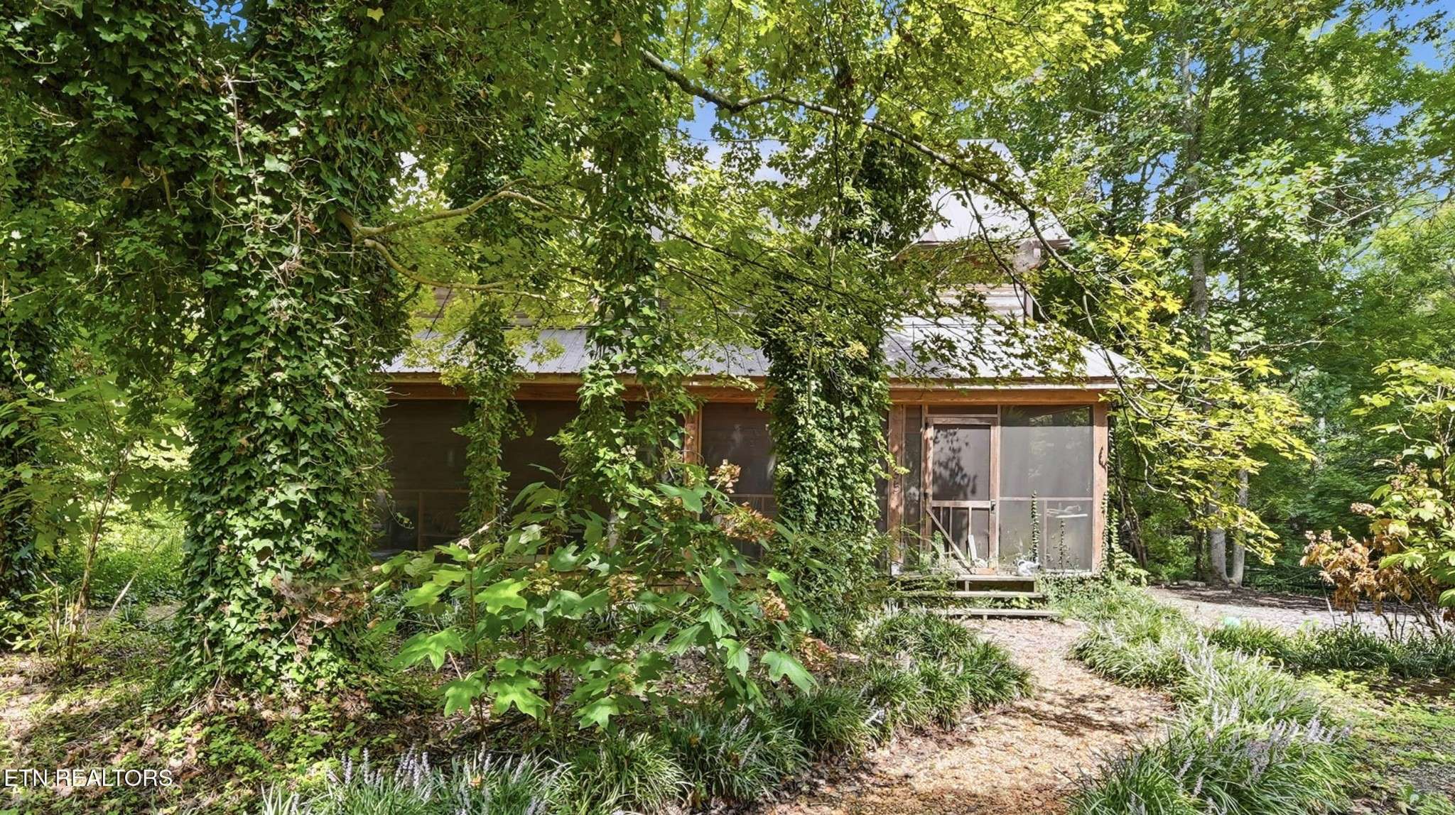 135 Brewer Rd, Old Fort, TN 37362