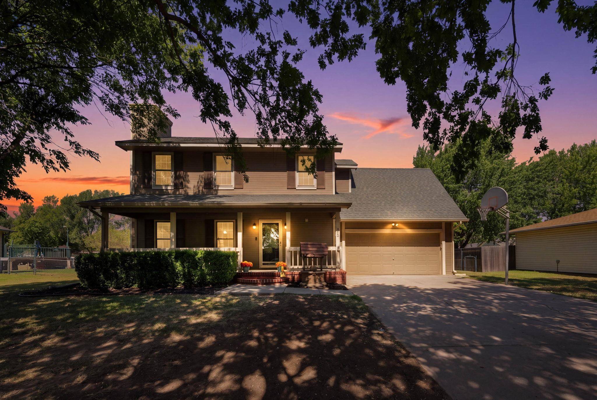 224 W Swanee Dr, Goddard, KS 67052