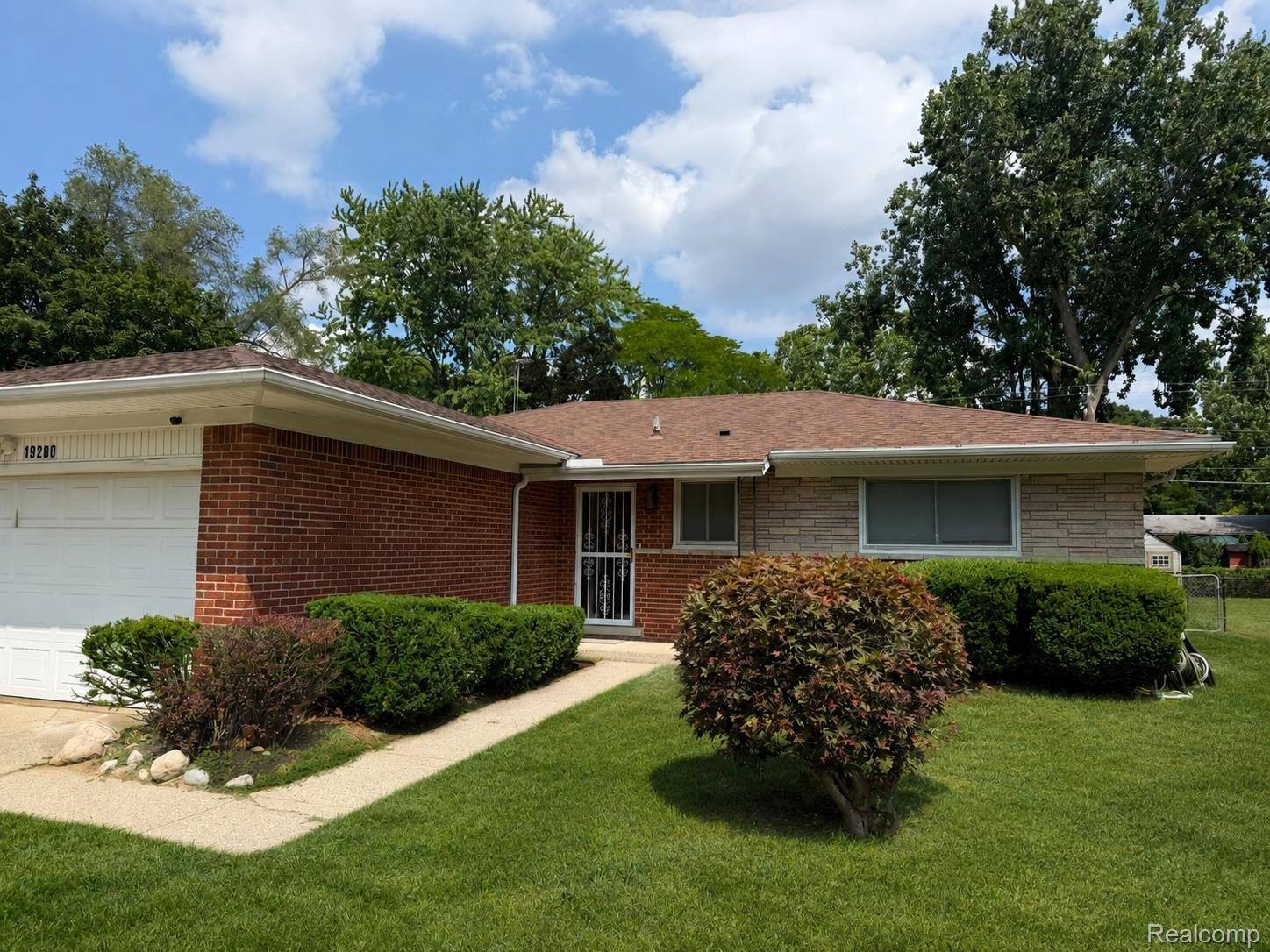 19280 Magnolia Pkwy, Originalcity, MI 48075