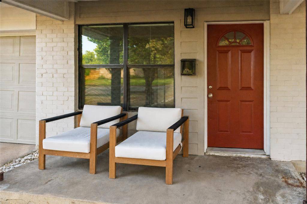 2906 Harvard Street N, Irving, TX 75062