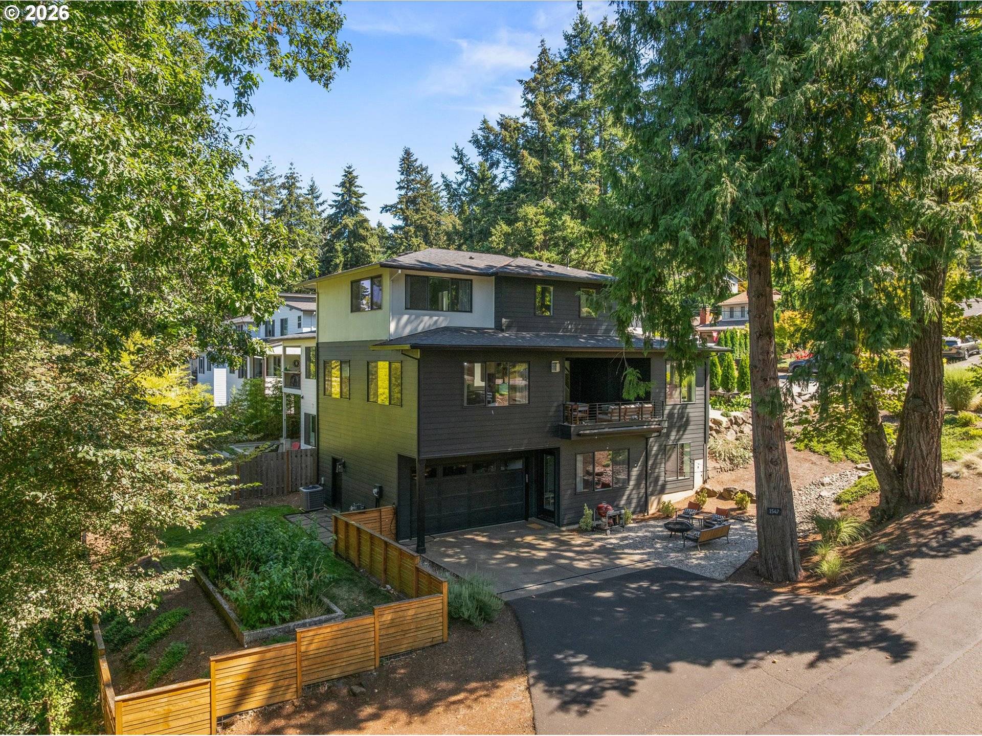 1547 PINE ST, Lake Oswego, OR 97034