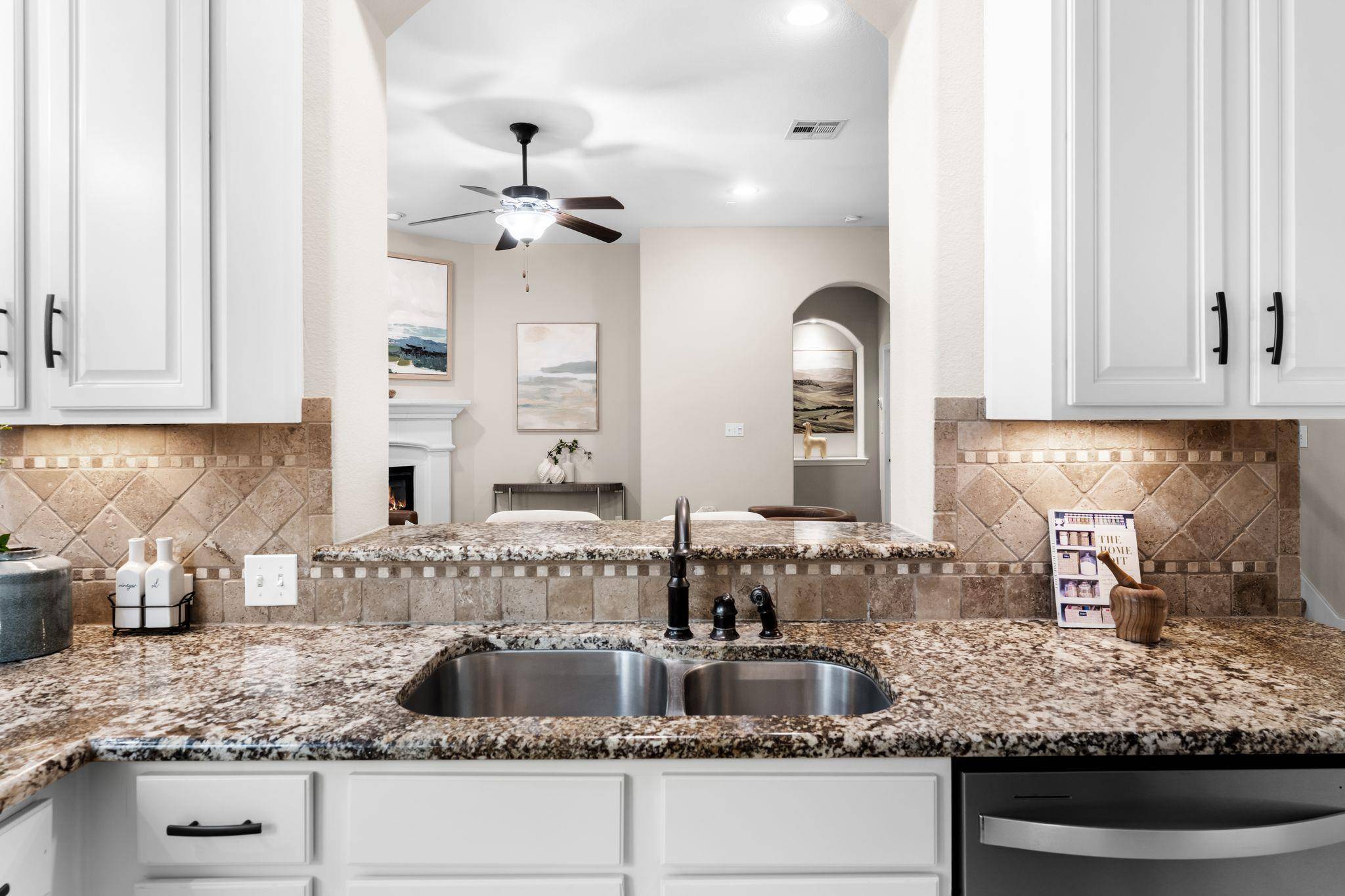 12025 Montclair BND, Austin, TX 78732