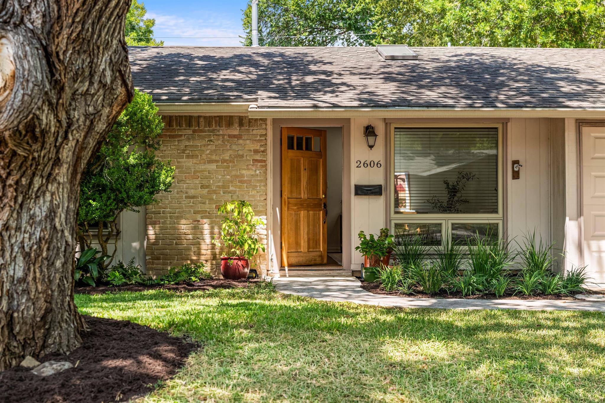 2606 Friar Tuck LN, Austin, TX 78704