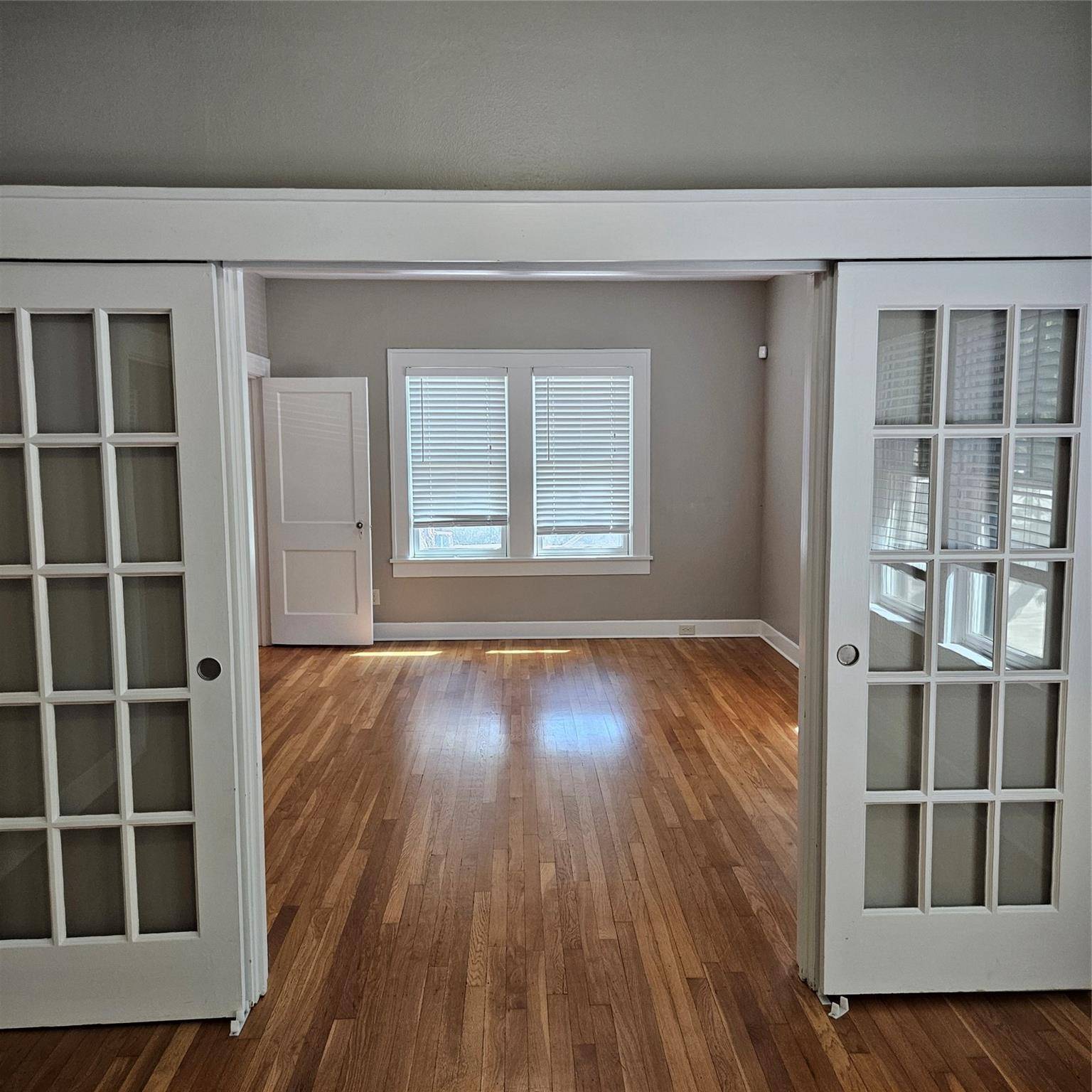 506 1/2 W 7th ST, Austin, TX 78701