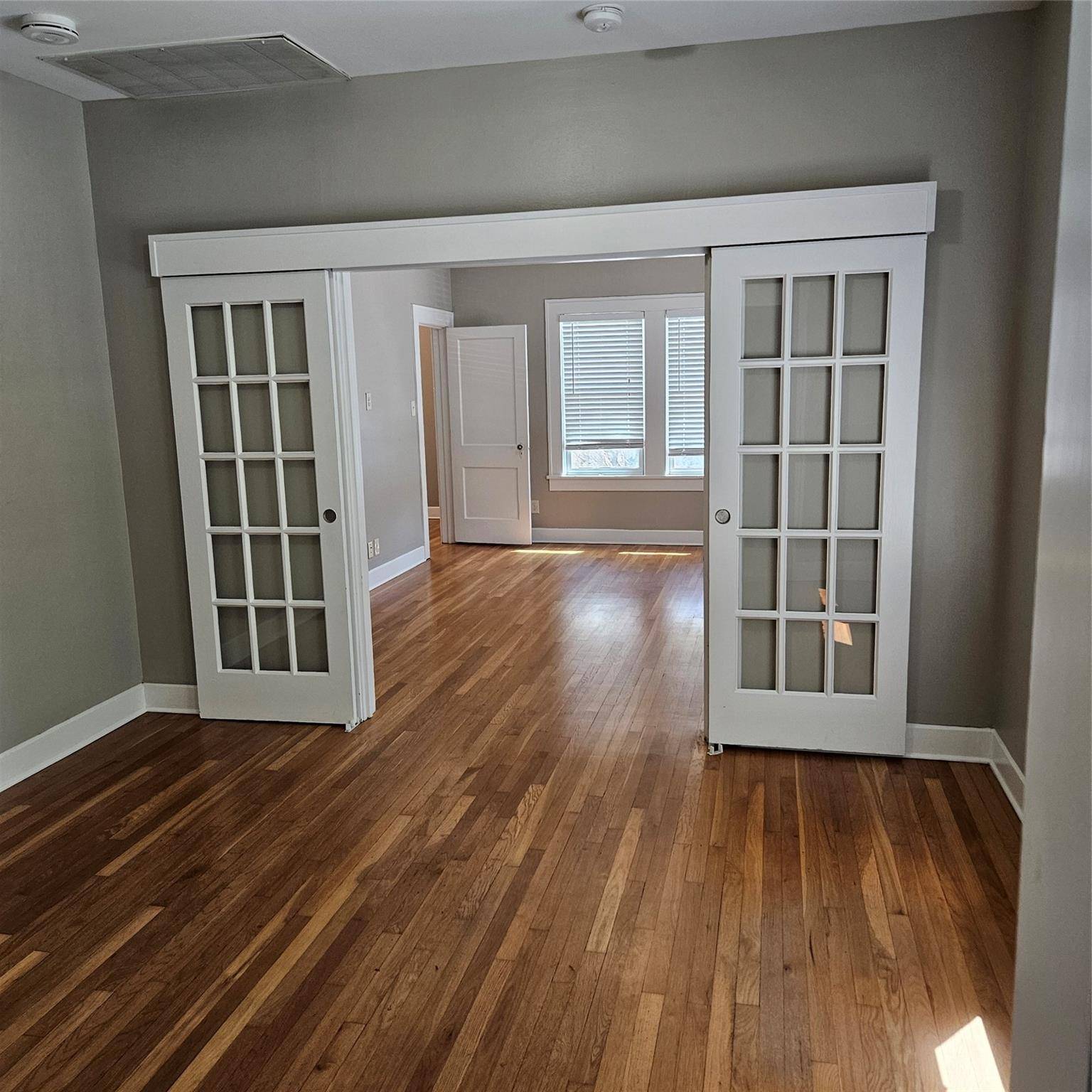 506 1/2 W 7th ST, Austin, TX 78701